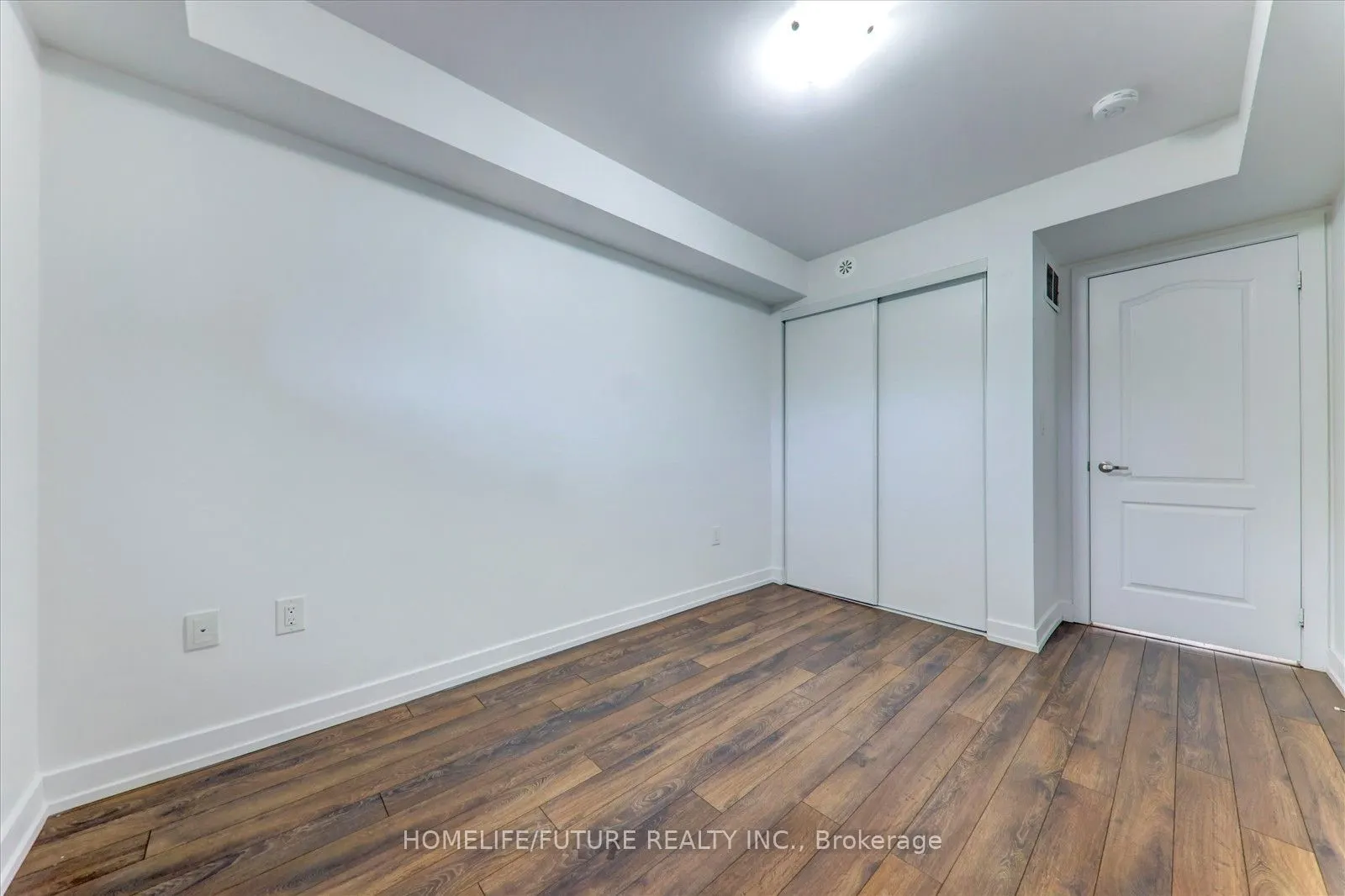 20 Westmeath Lane, #2327
