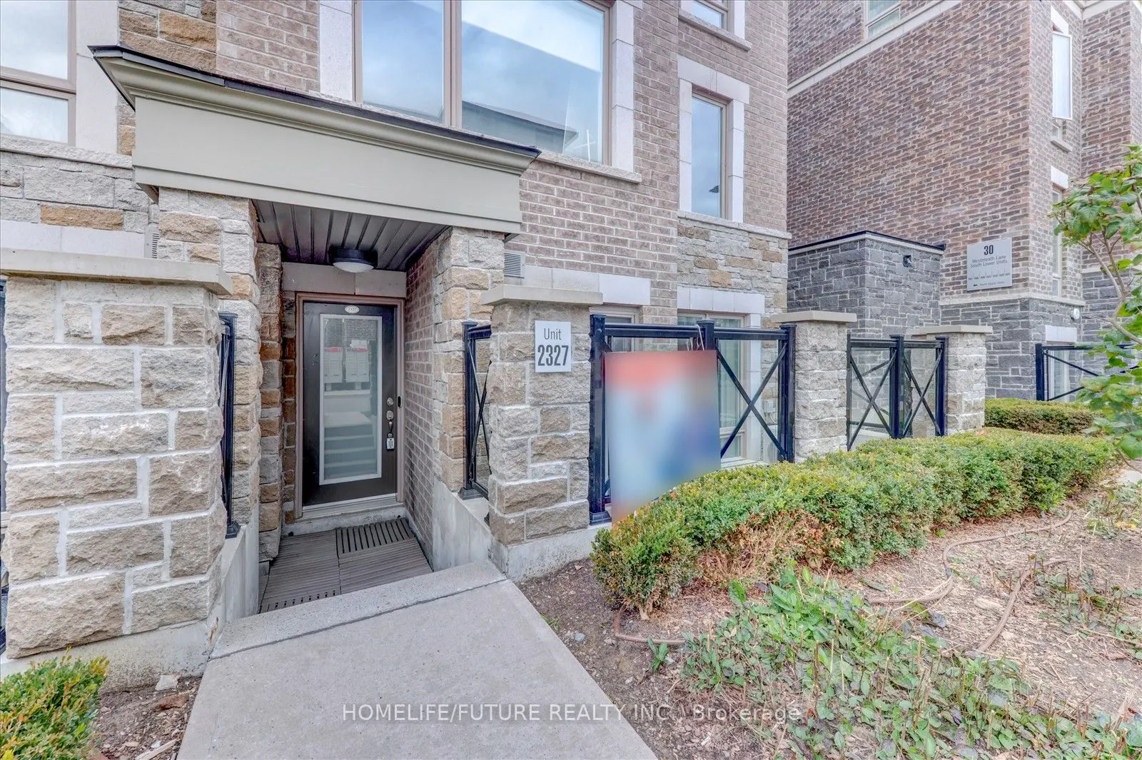 20 Westmeath Lane, #2327