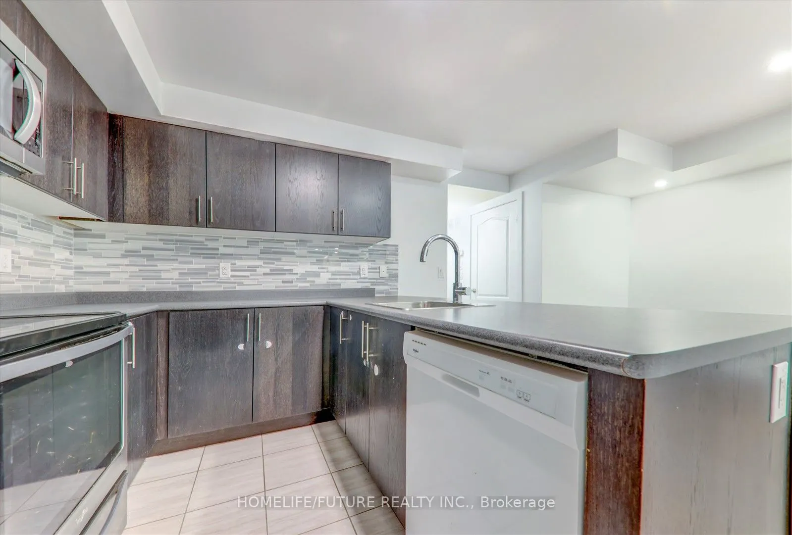 20 Westmeath Lane, #2327