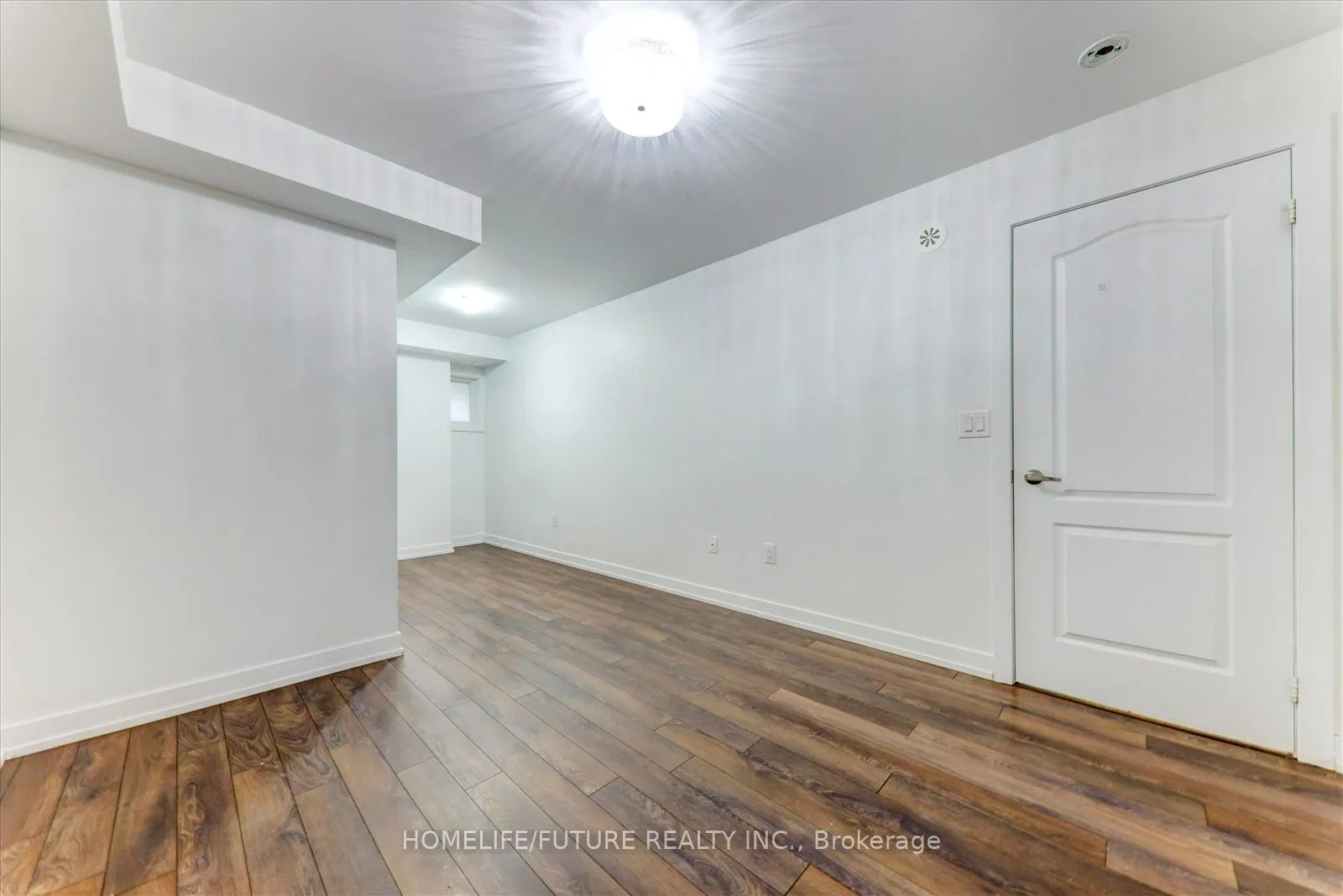 20 Westmeath Lane, #2327