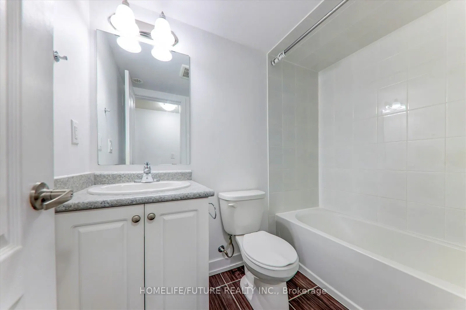 20 Westmeath Lane, #2327