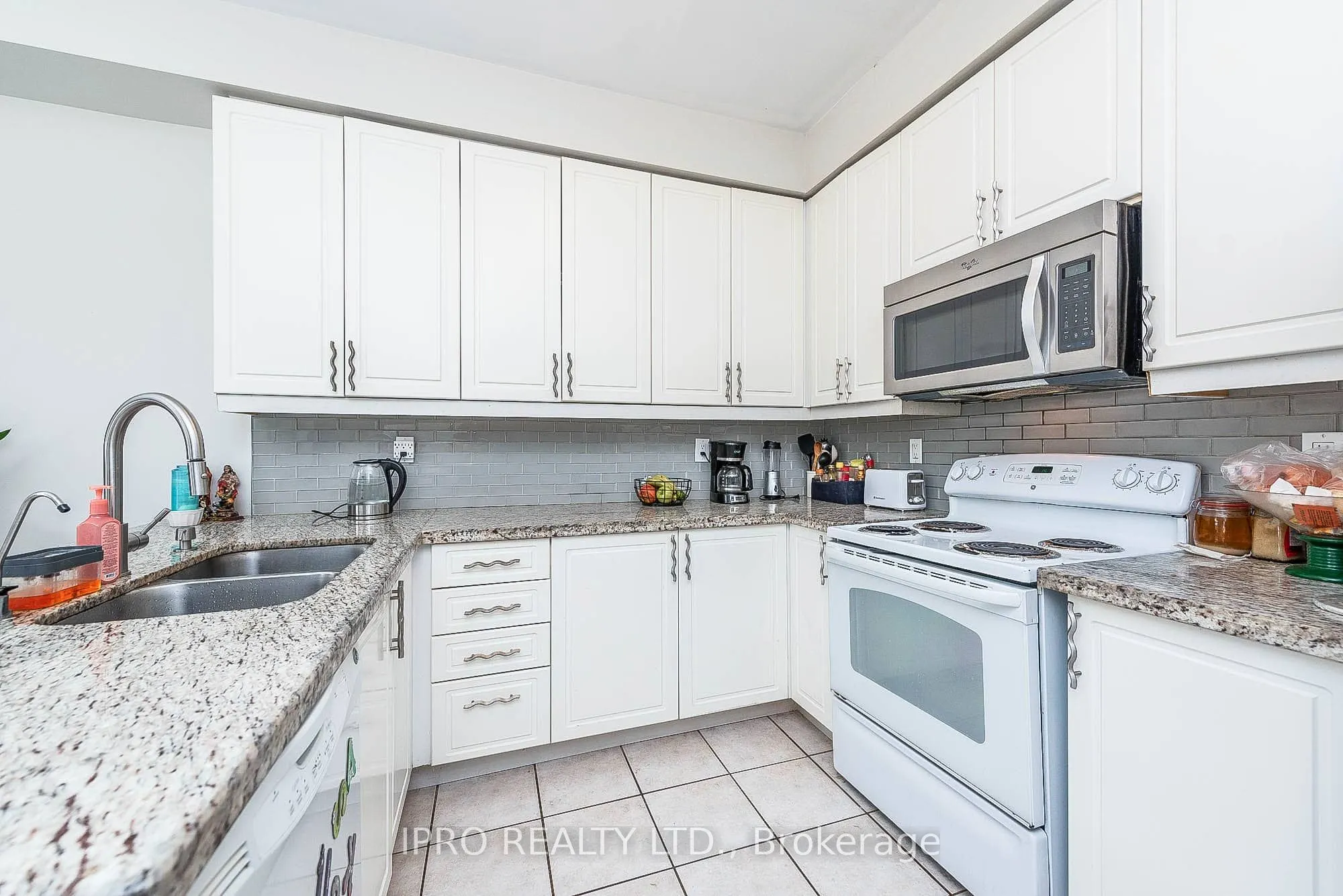 66 Skylark Drive