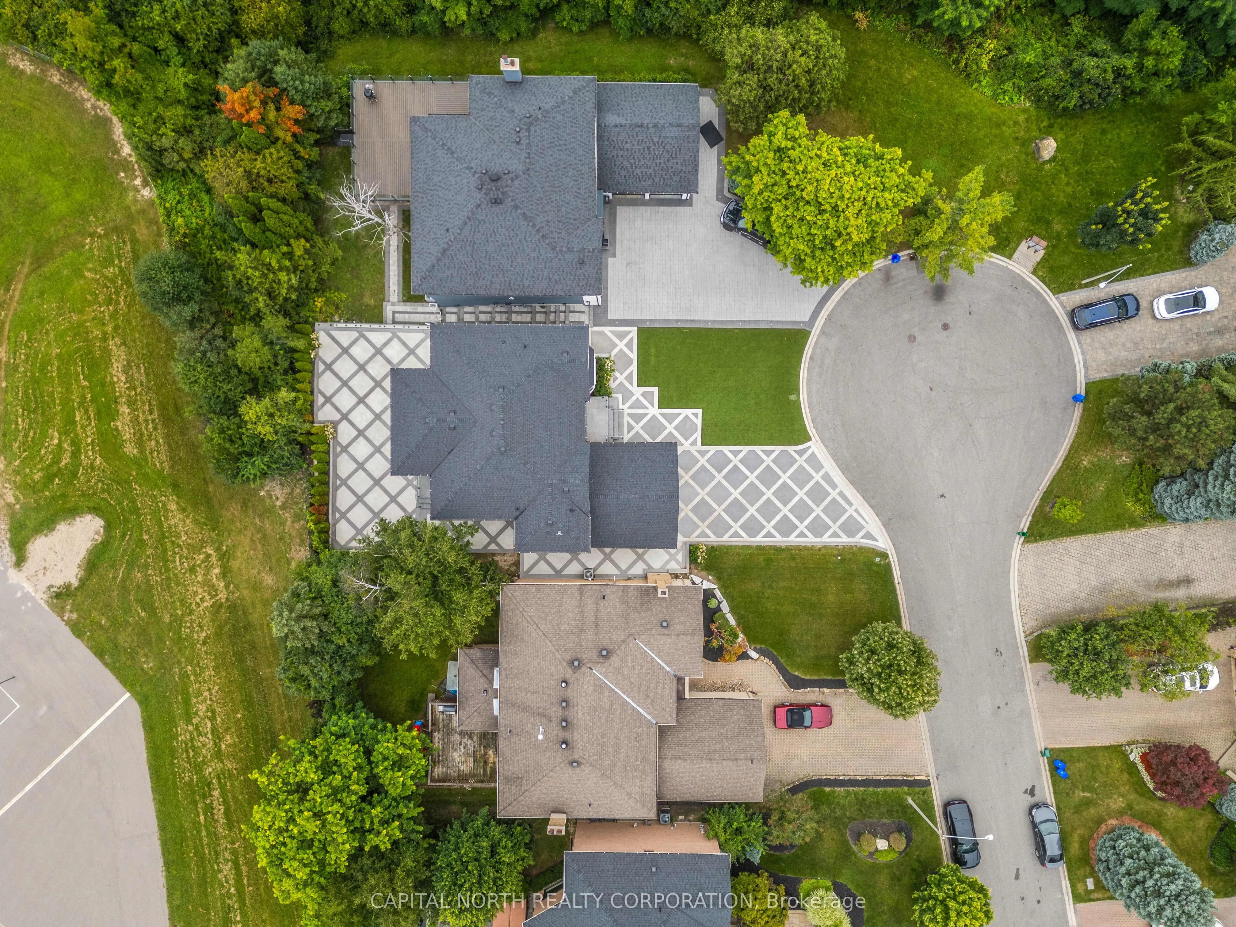 68 Chatsworth Court