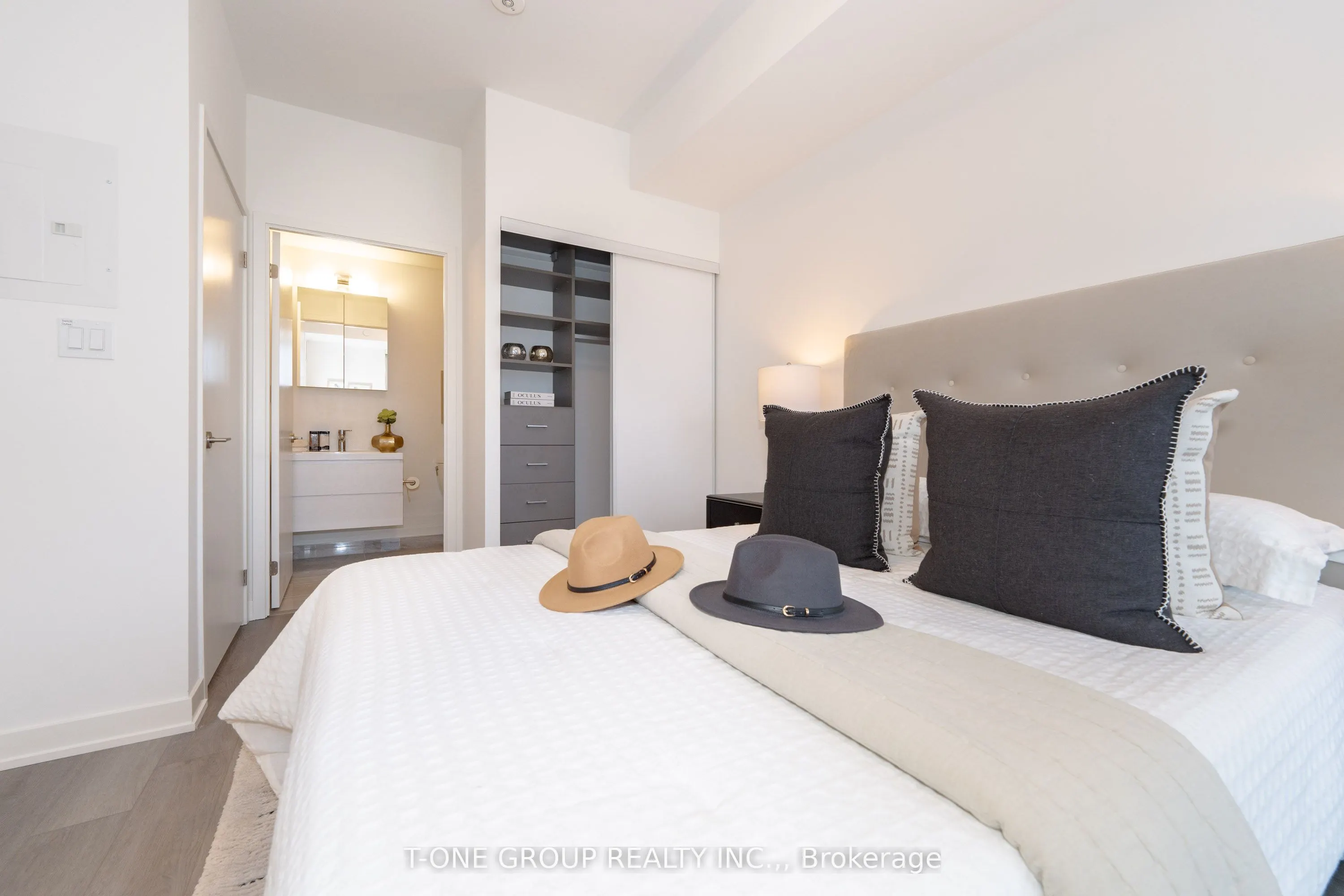 292 Verdale Crossing, #709