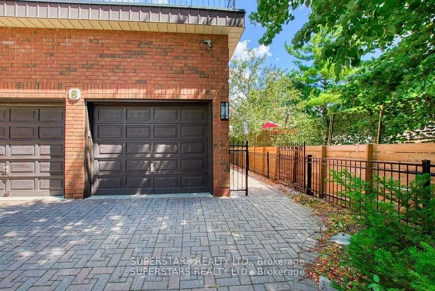 8 Huronia Place #Bsmt