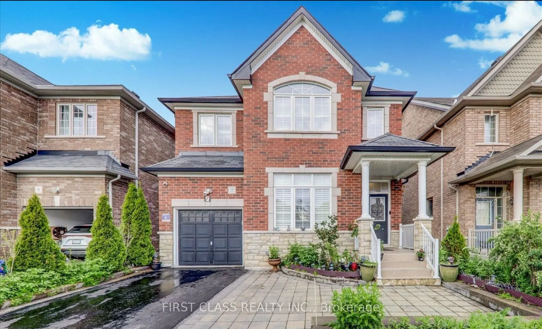 7 Wozniak Crescent