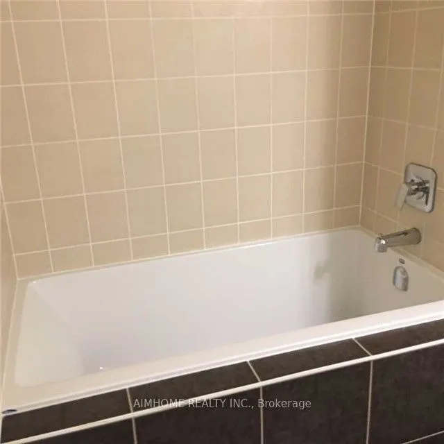 213 Laker Court