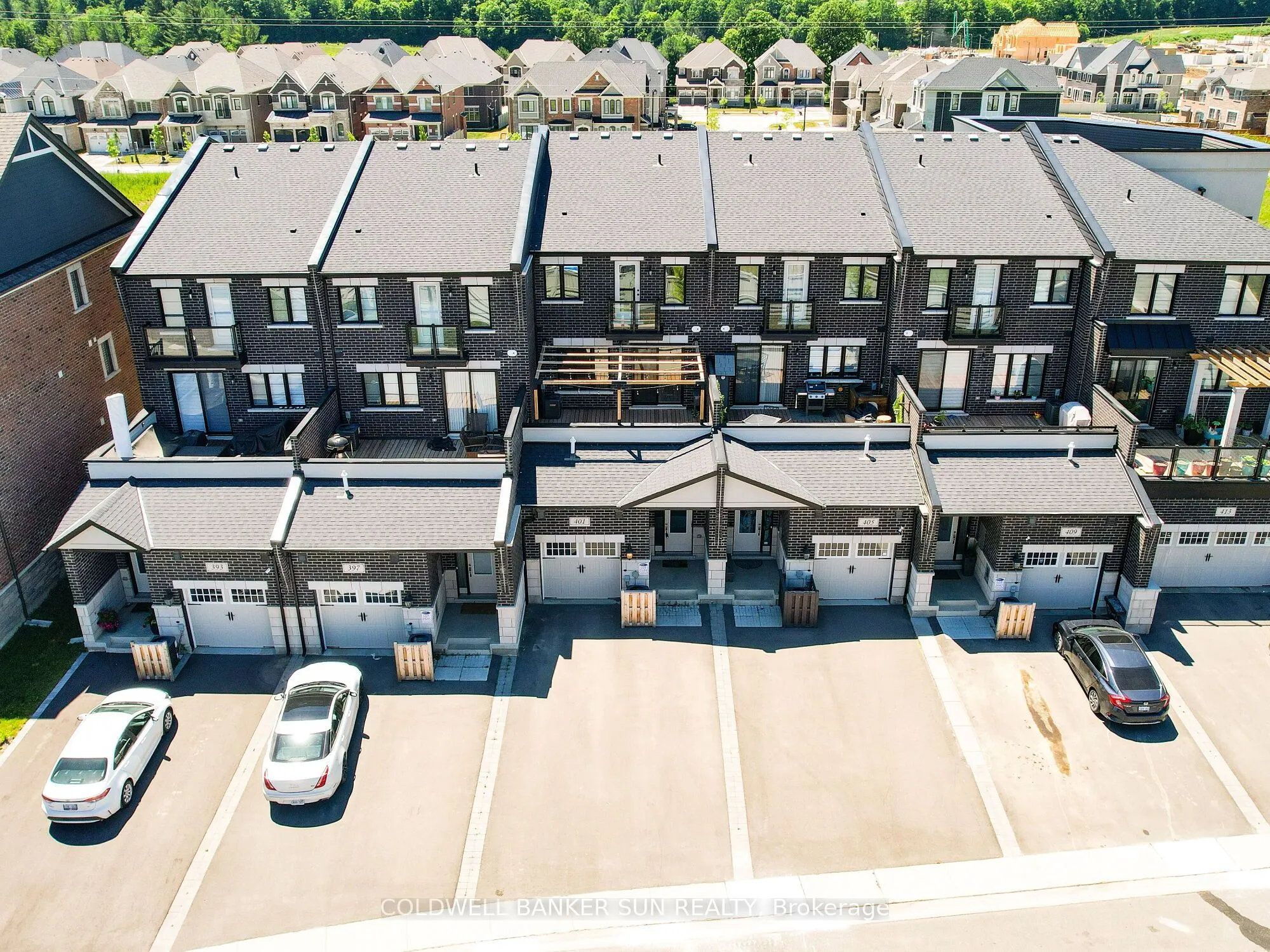 401 Kleinburg Summit Way