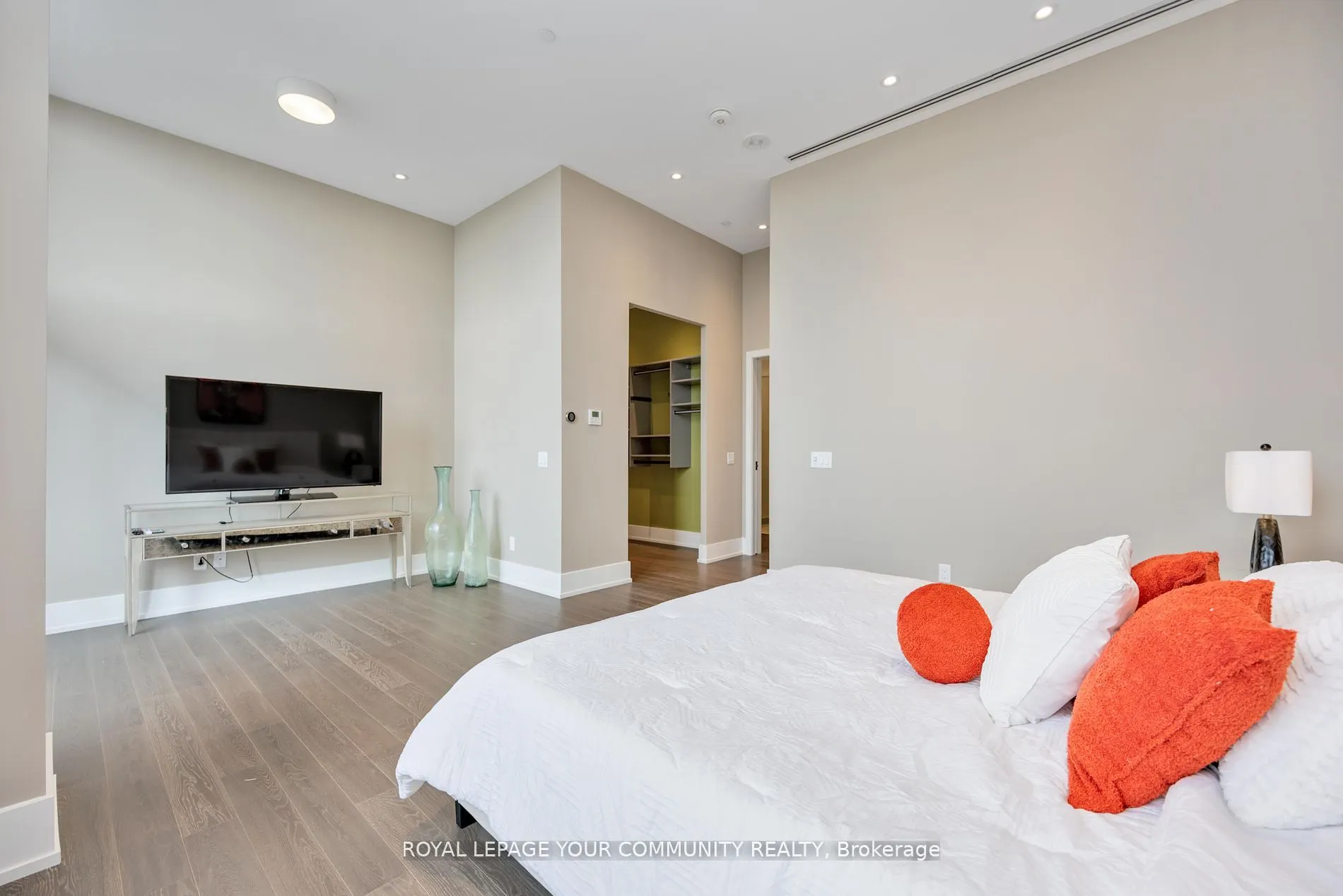 1 Grandview Avenue, #PH1