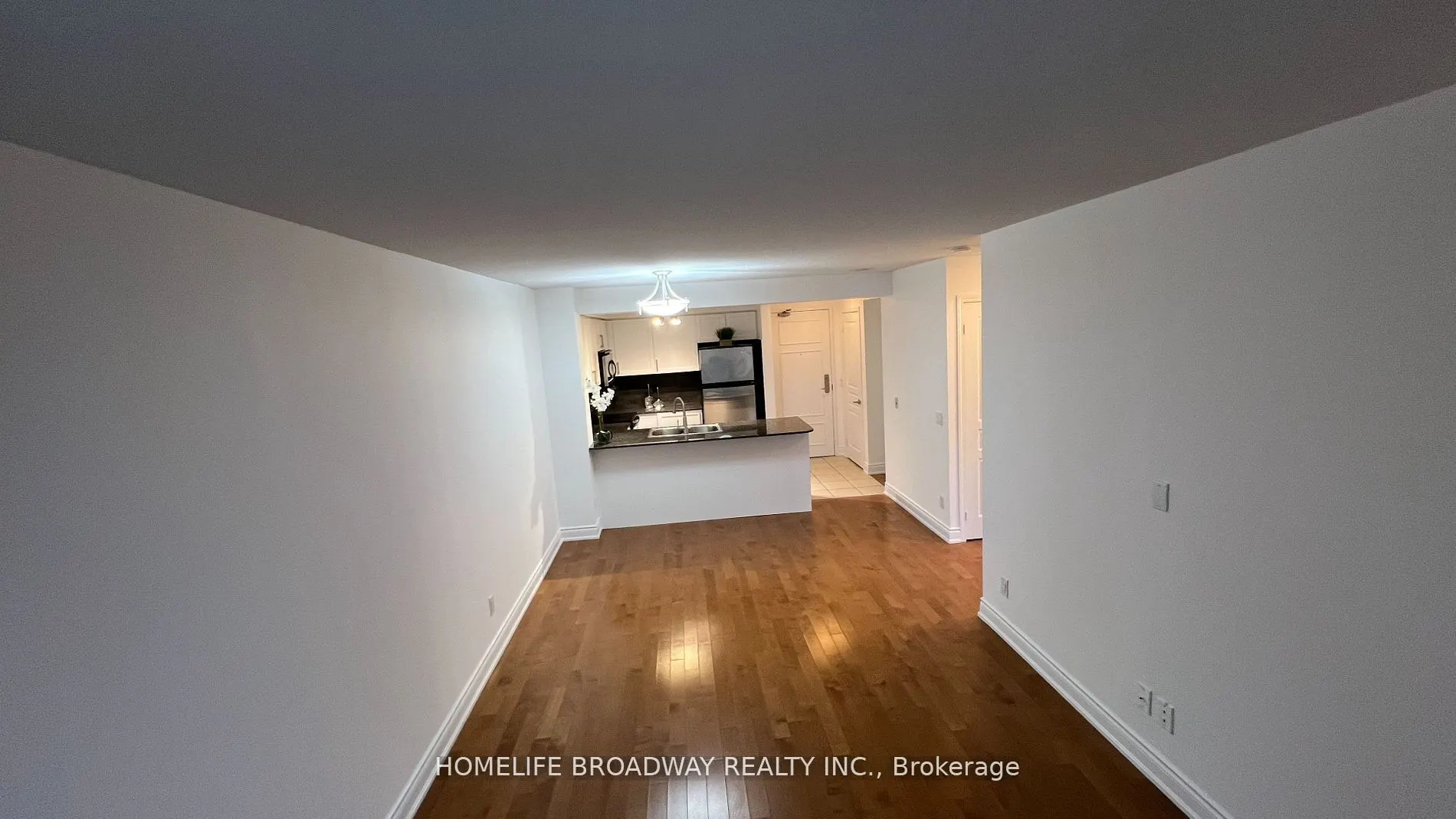 350 Red Maple Road, #1108