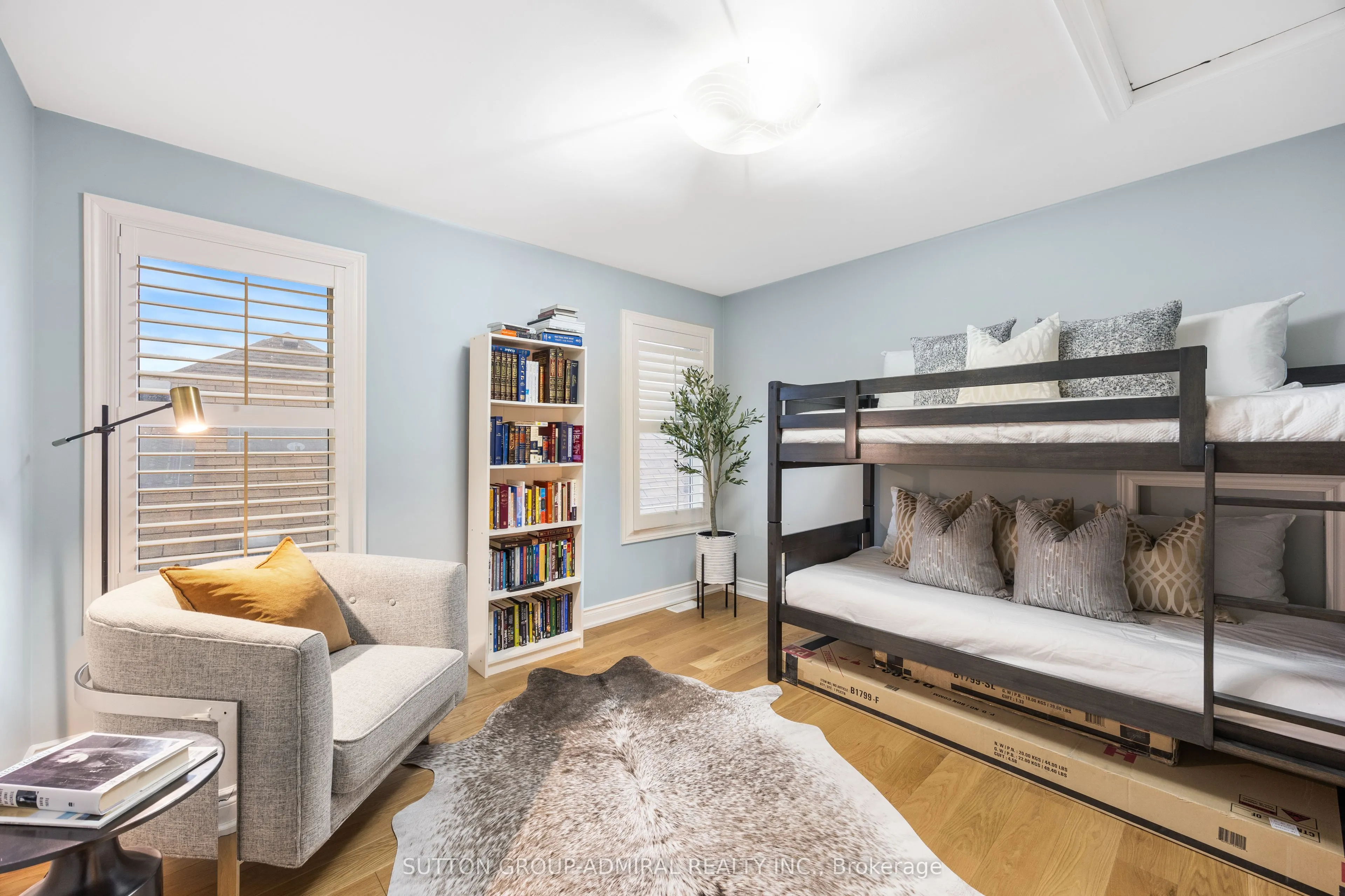 15 Asner Avenue