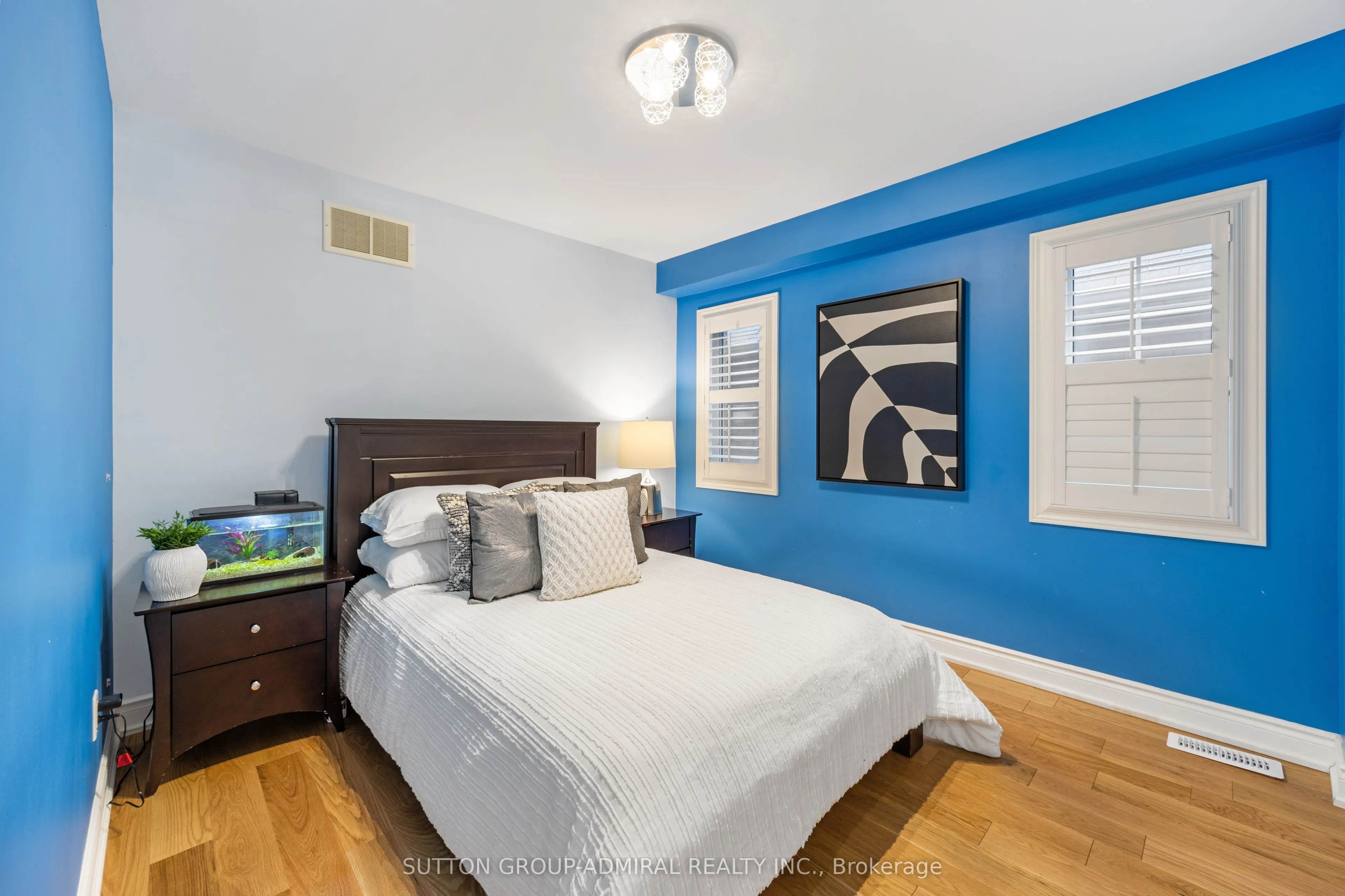 15 Asner Avenue
