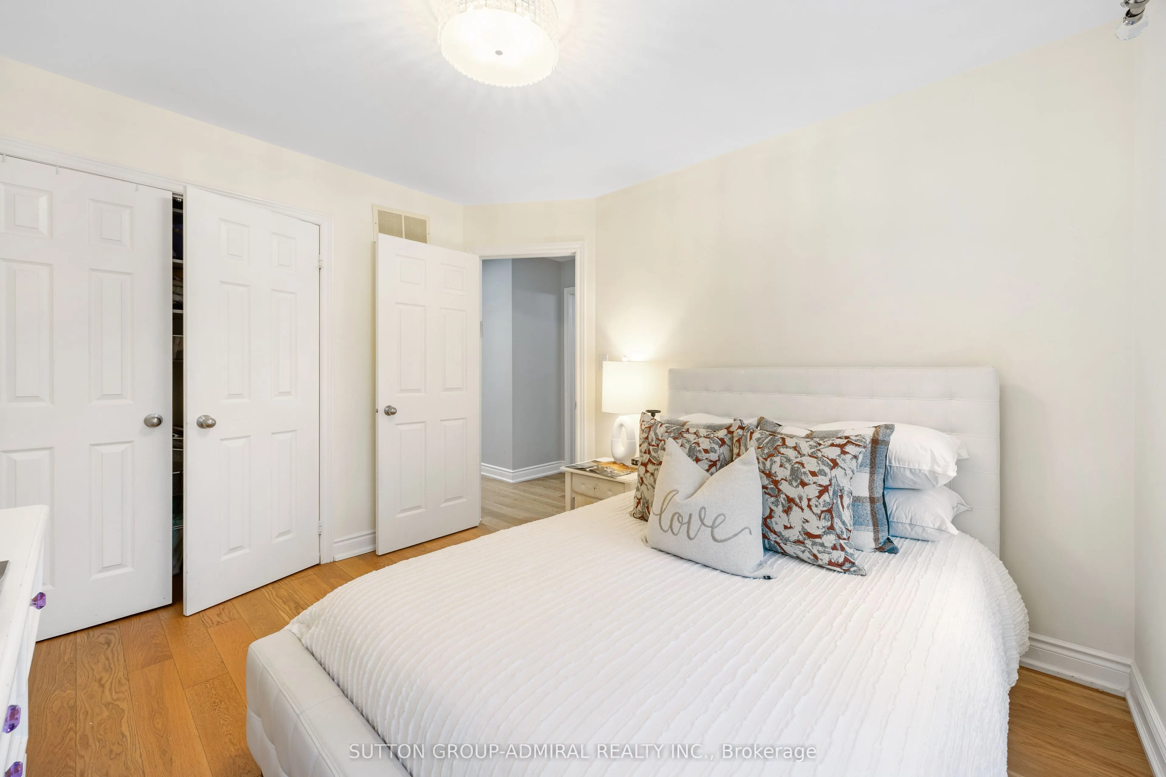 15 Asner Avenue