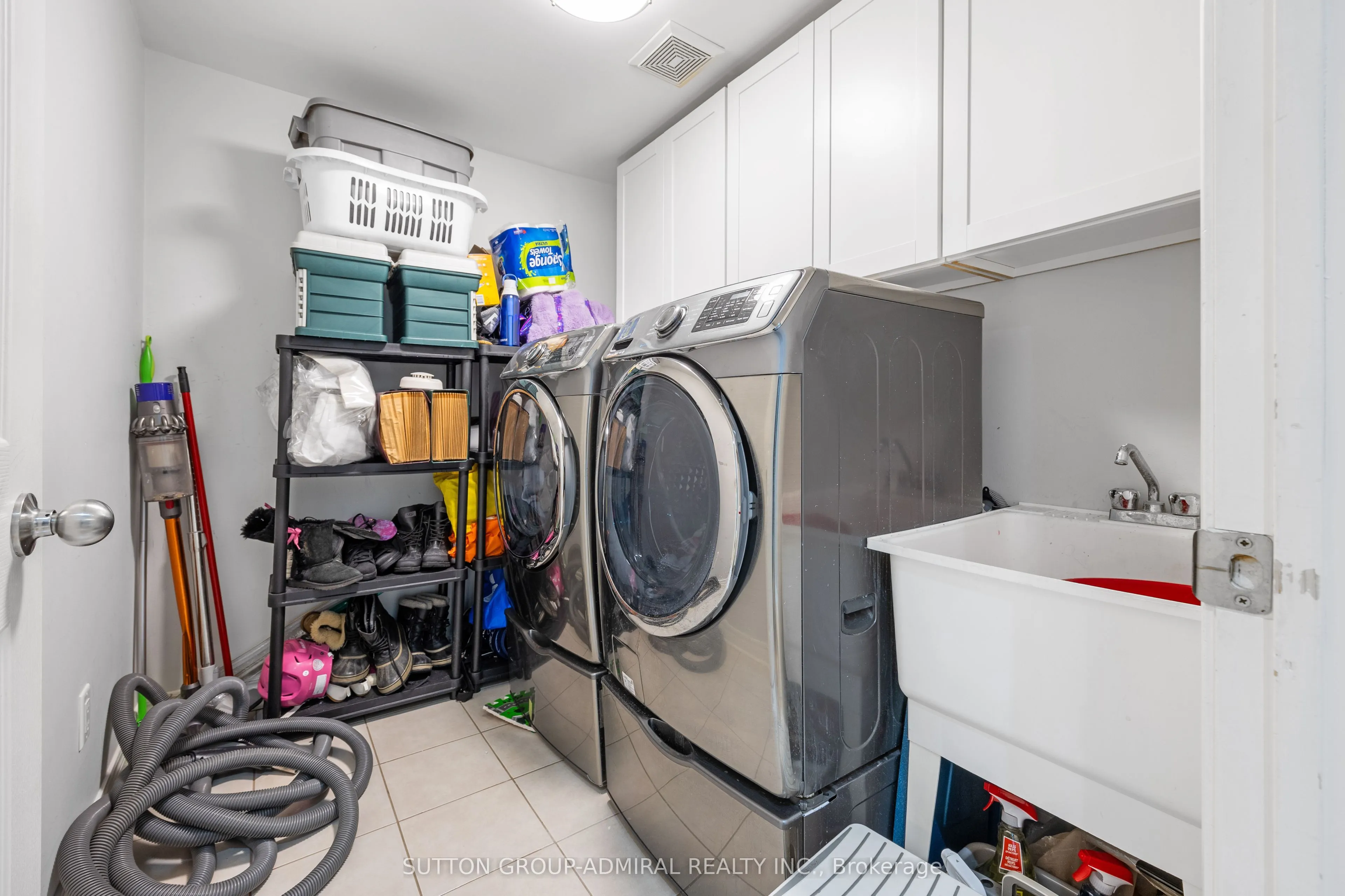 15 Asner Avenue