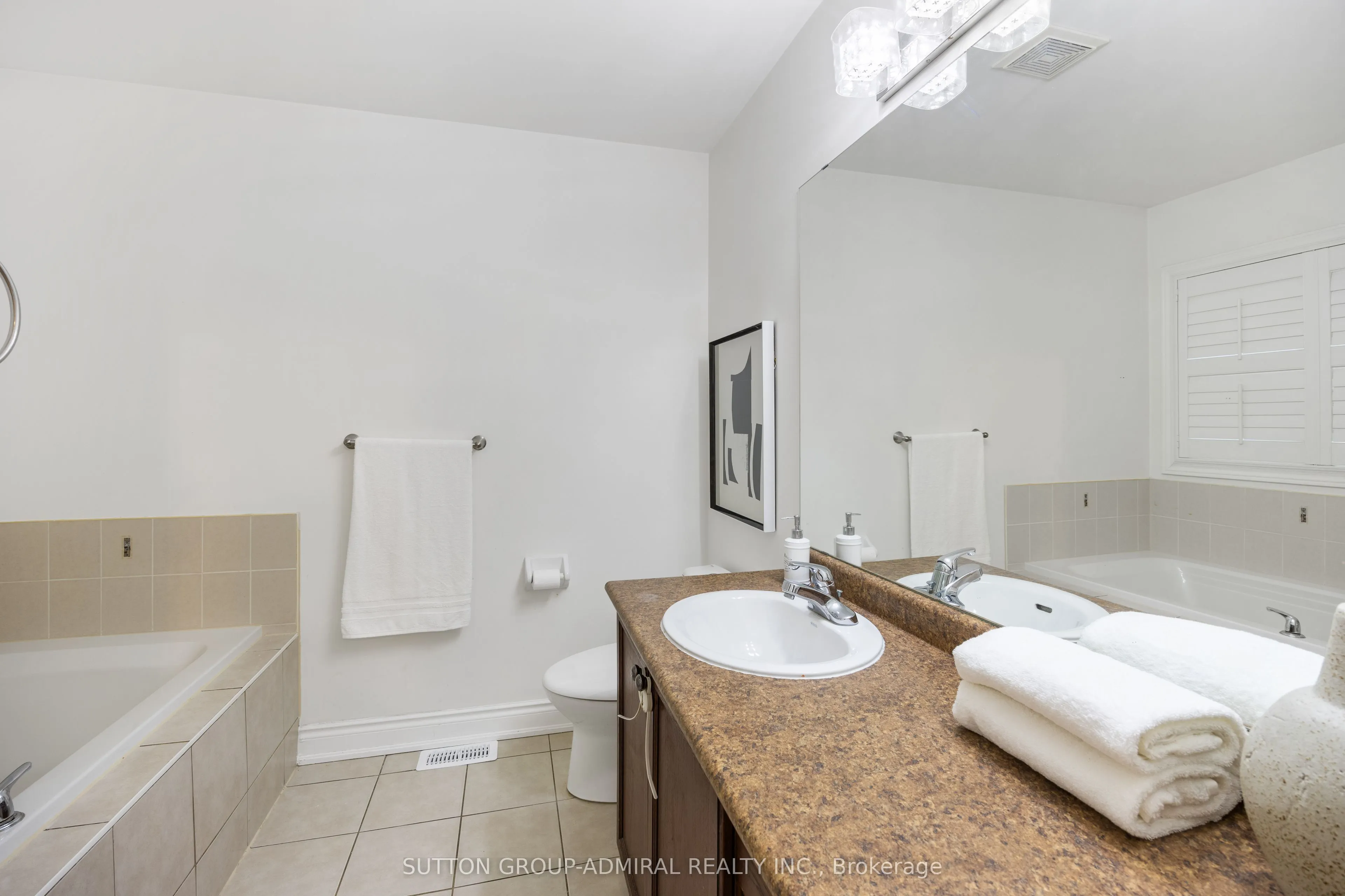15 Asner Avenue