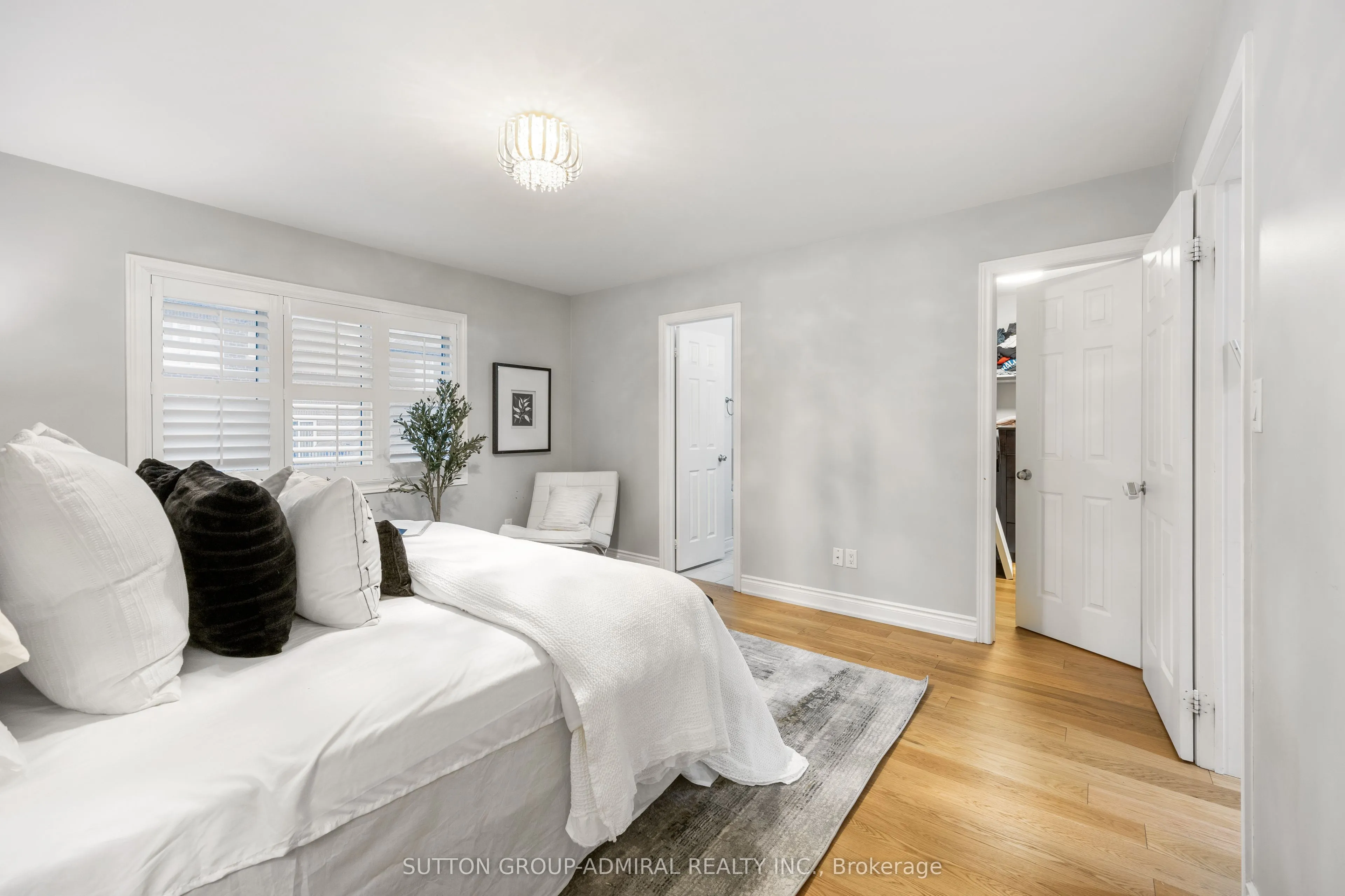 15 Asner Avenue