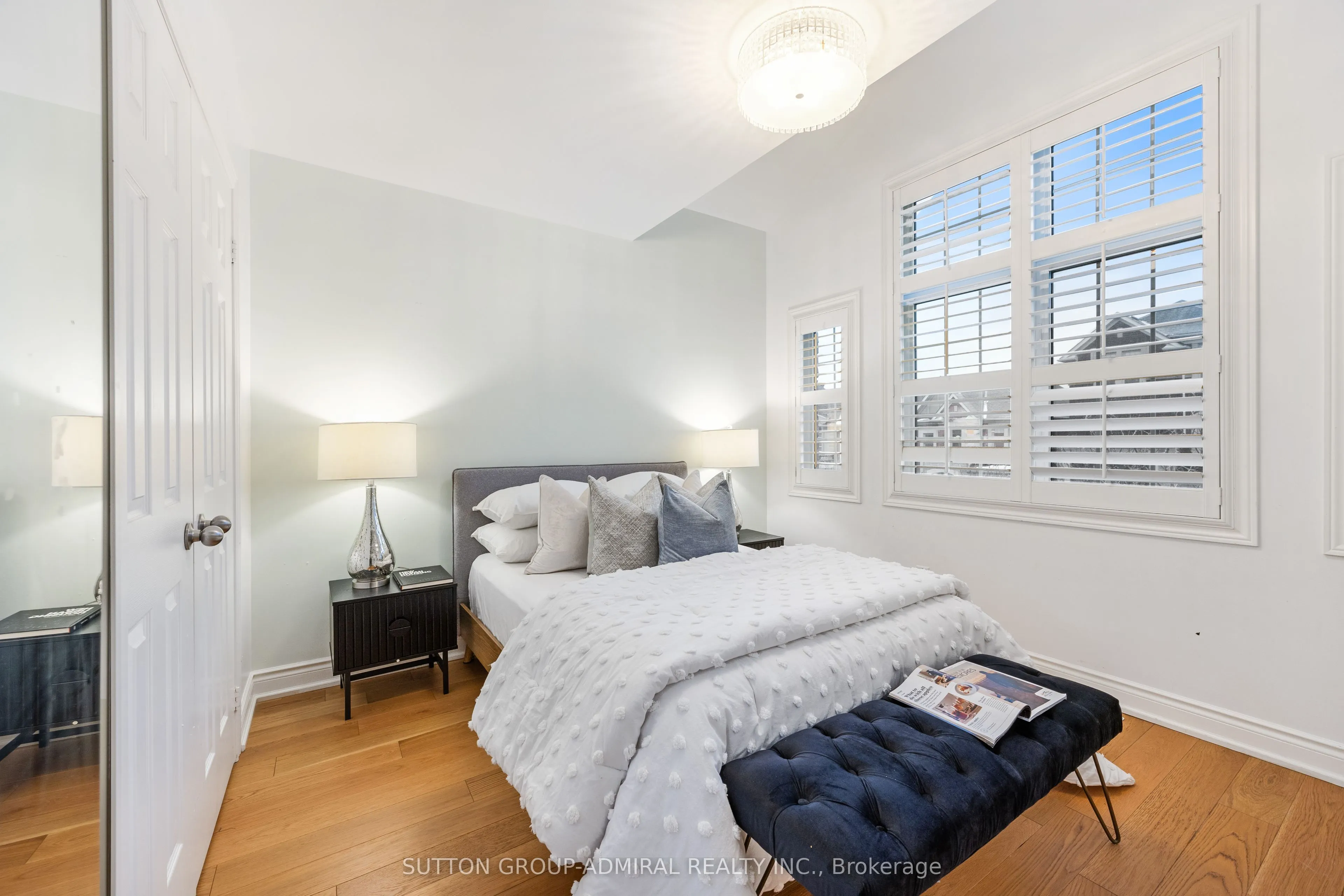 15 Asner Avenue