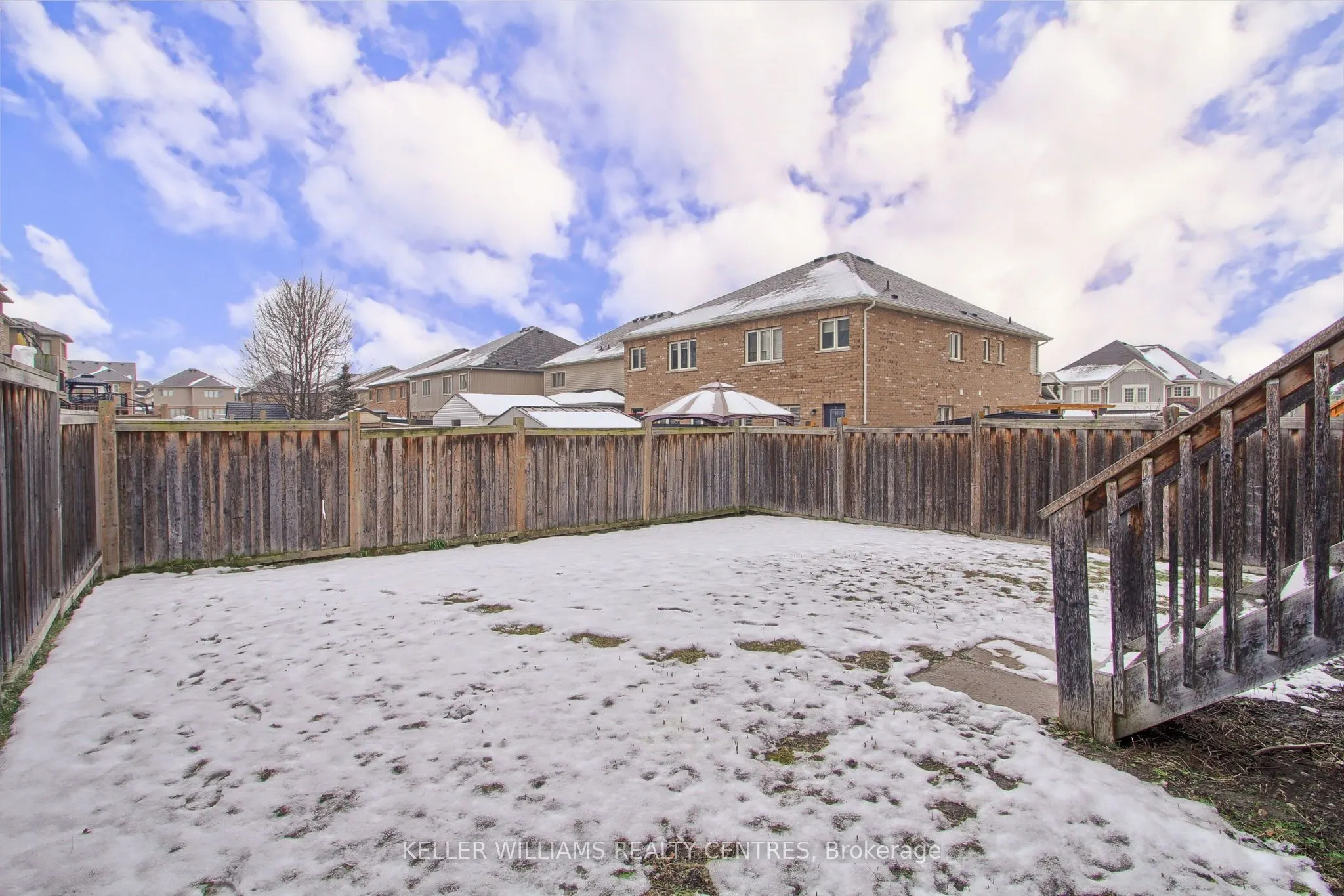 29 Treetops Boulevard