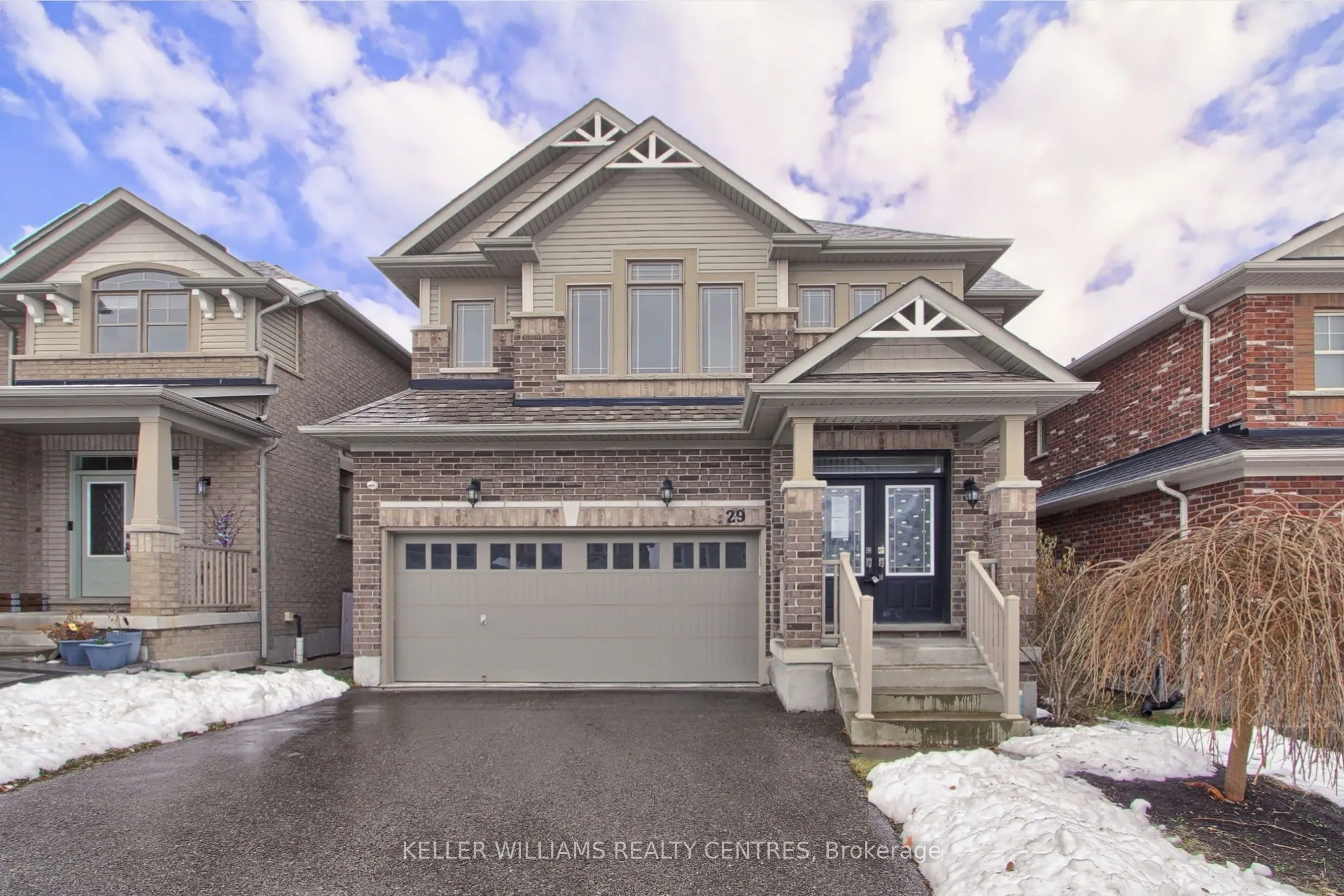 29 Treetops Boulevard