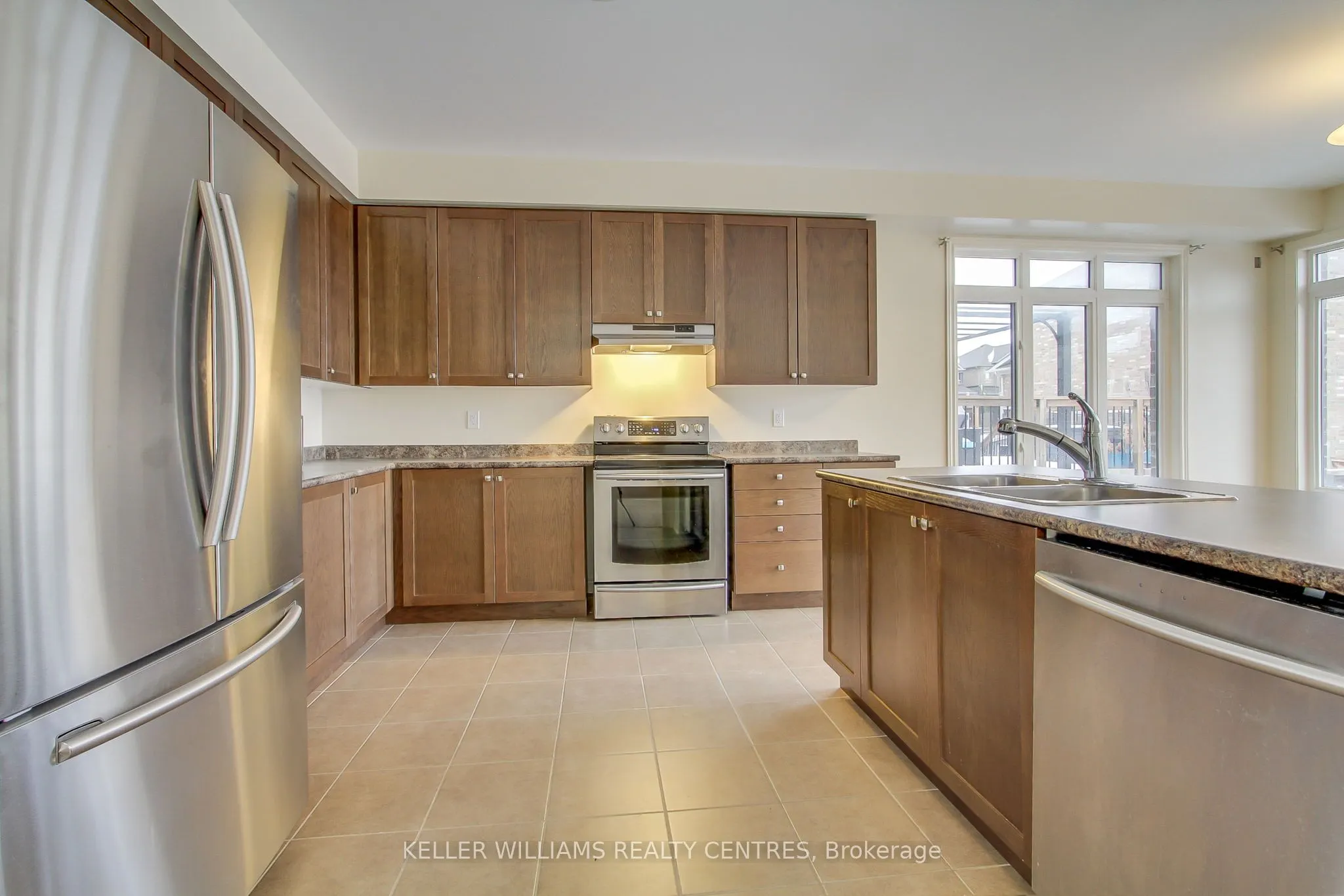 29 Treetops Boulevard