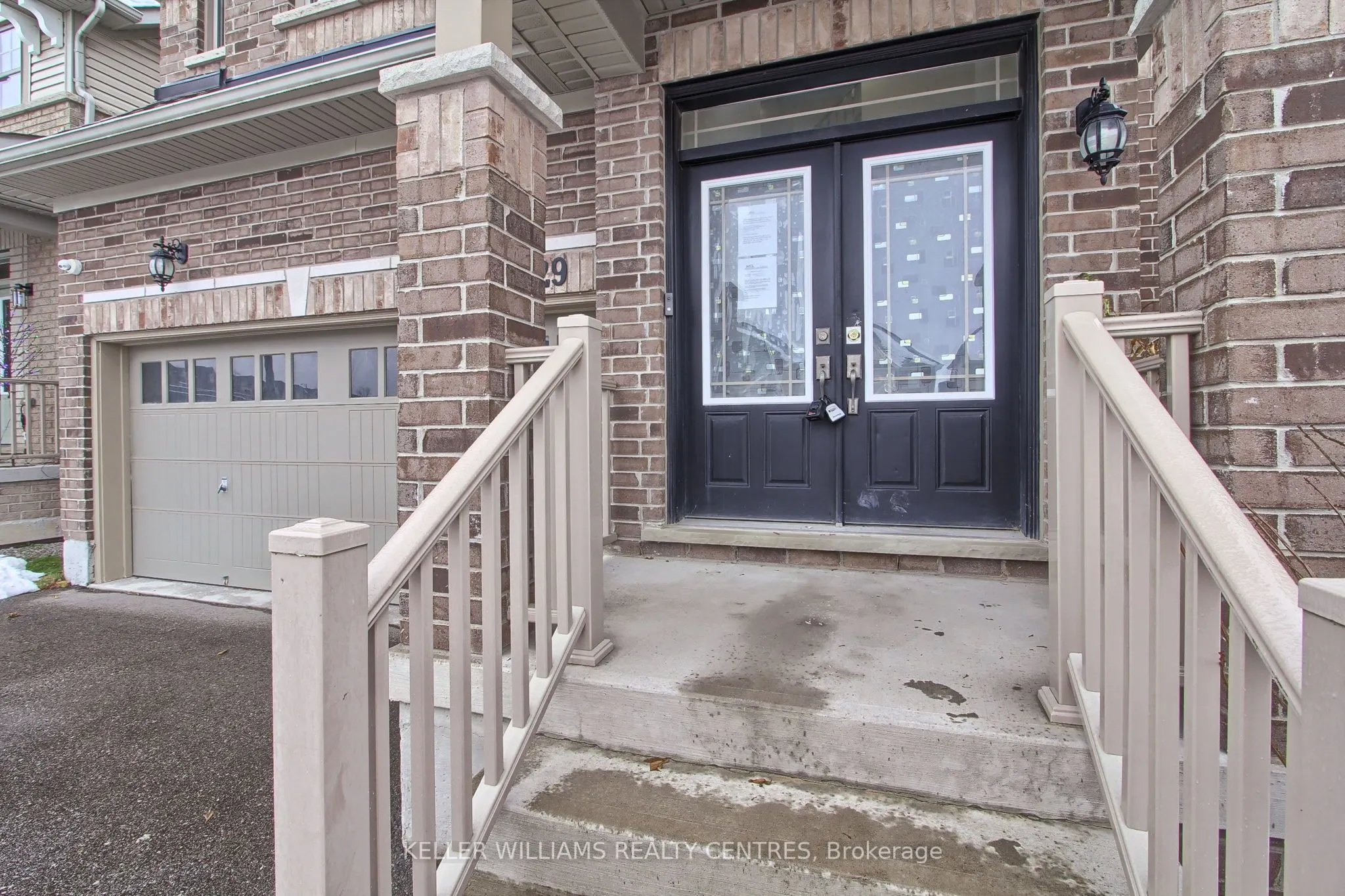 29 Treetops Boulevard
