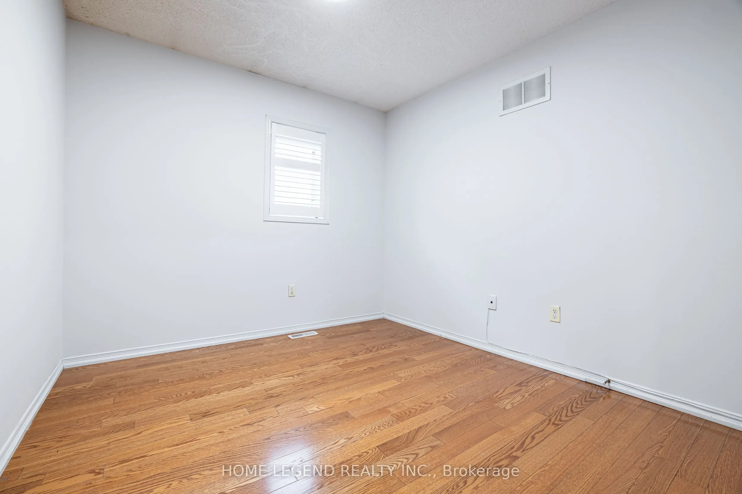 78 Lahore Crescent