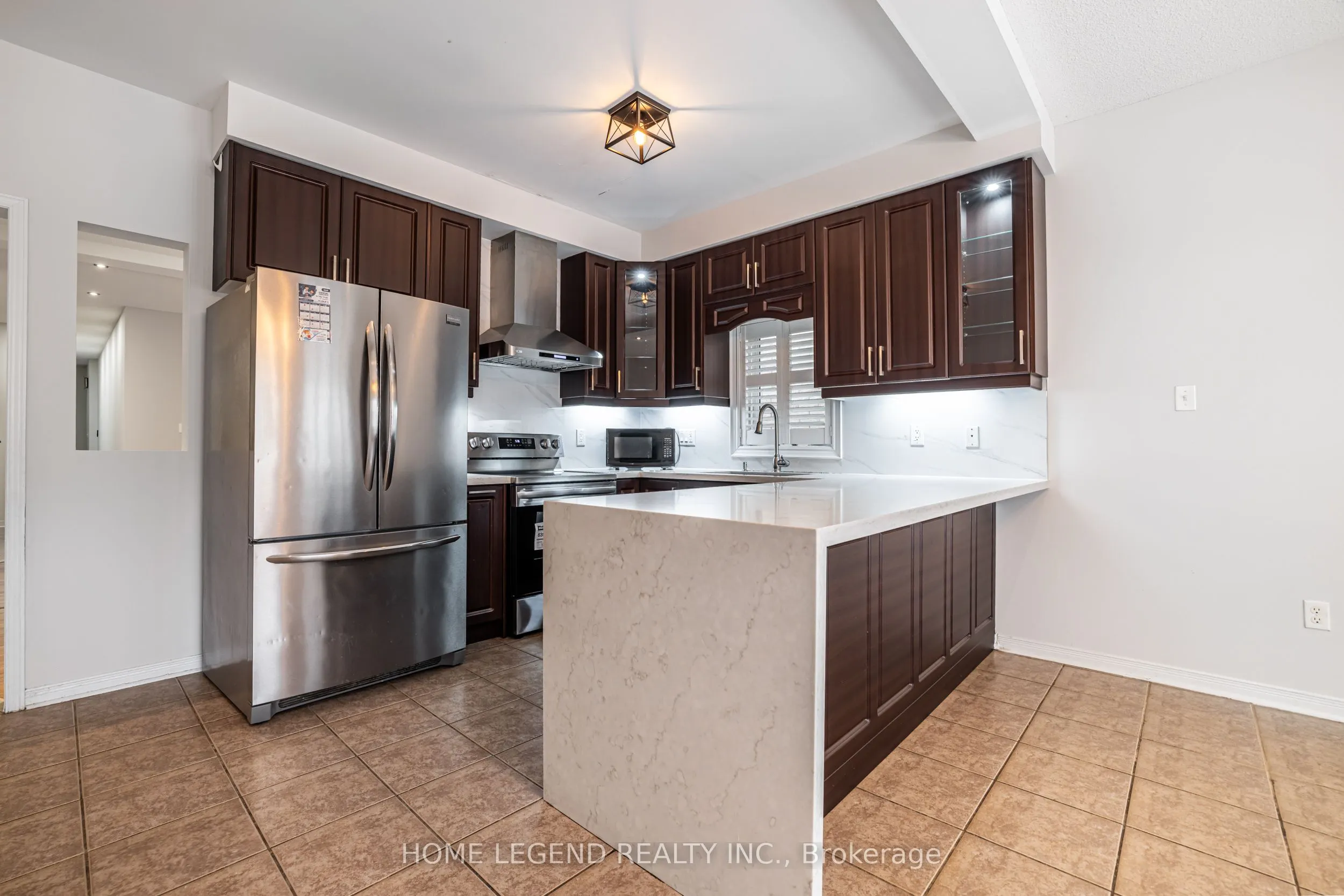 78 Lahore Crescent