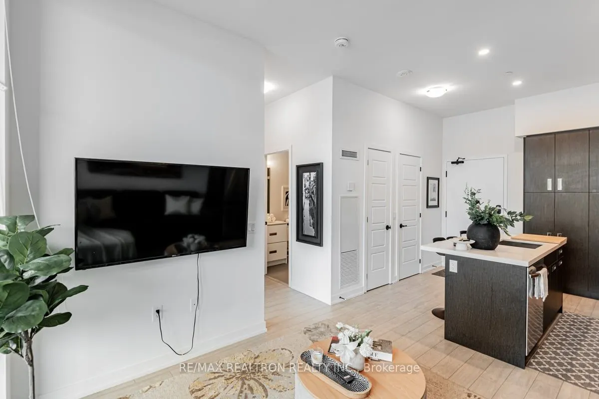 415 Sea Ray Avenue, #106