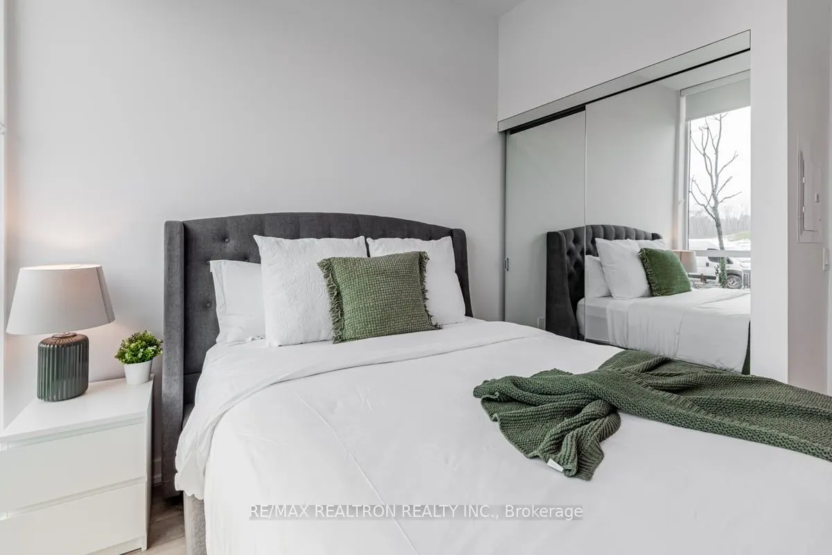 415 Sea Ray Avenue, #106