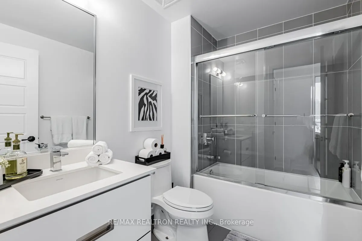 415 Sea Ray Avenue, #106