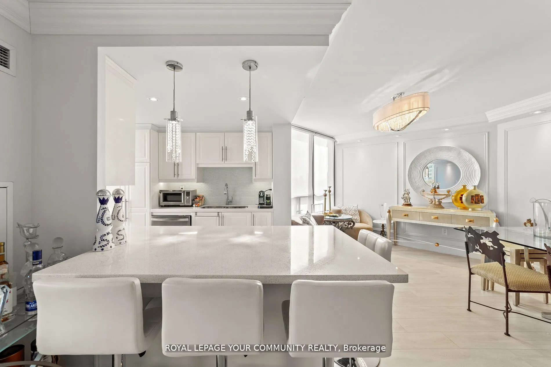 7420 Bathurst Street, #503