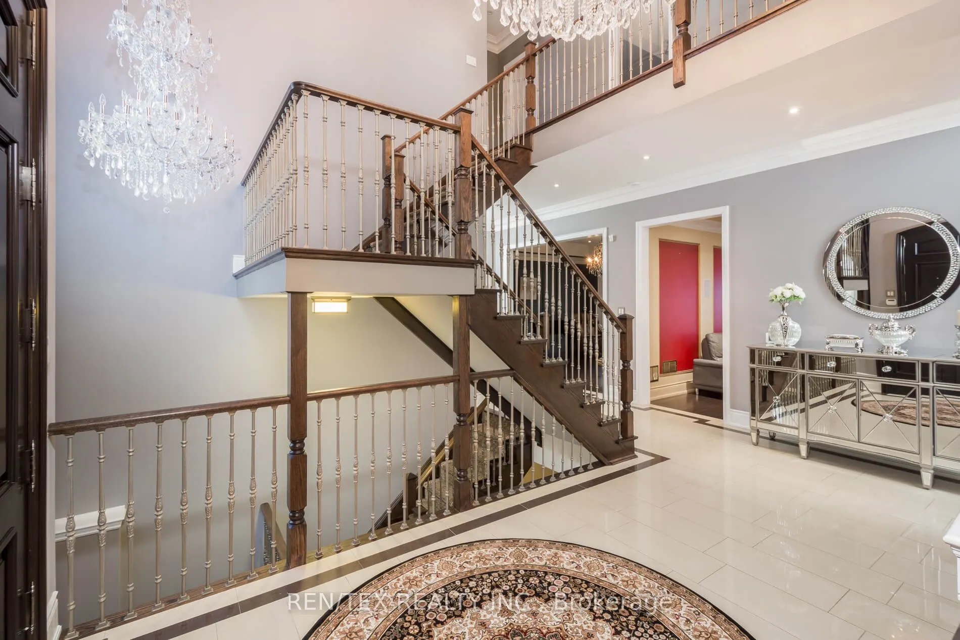 106 Stallions Court