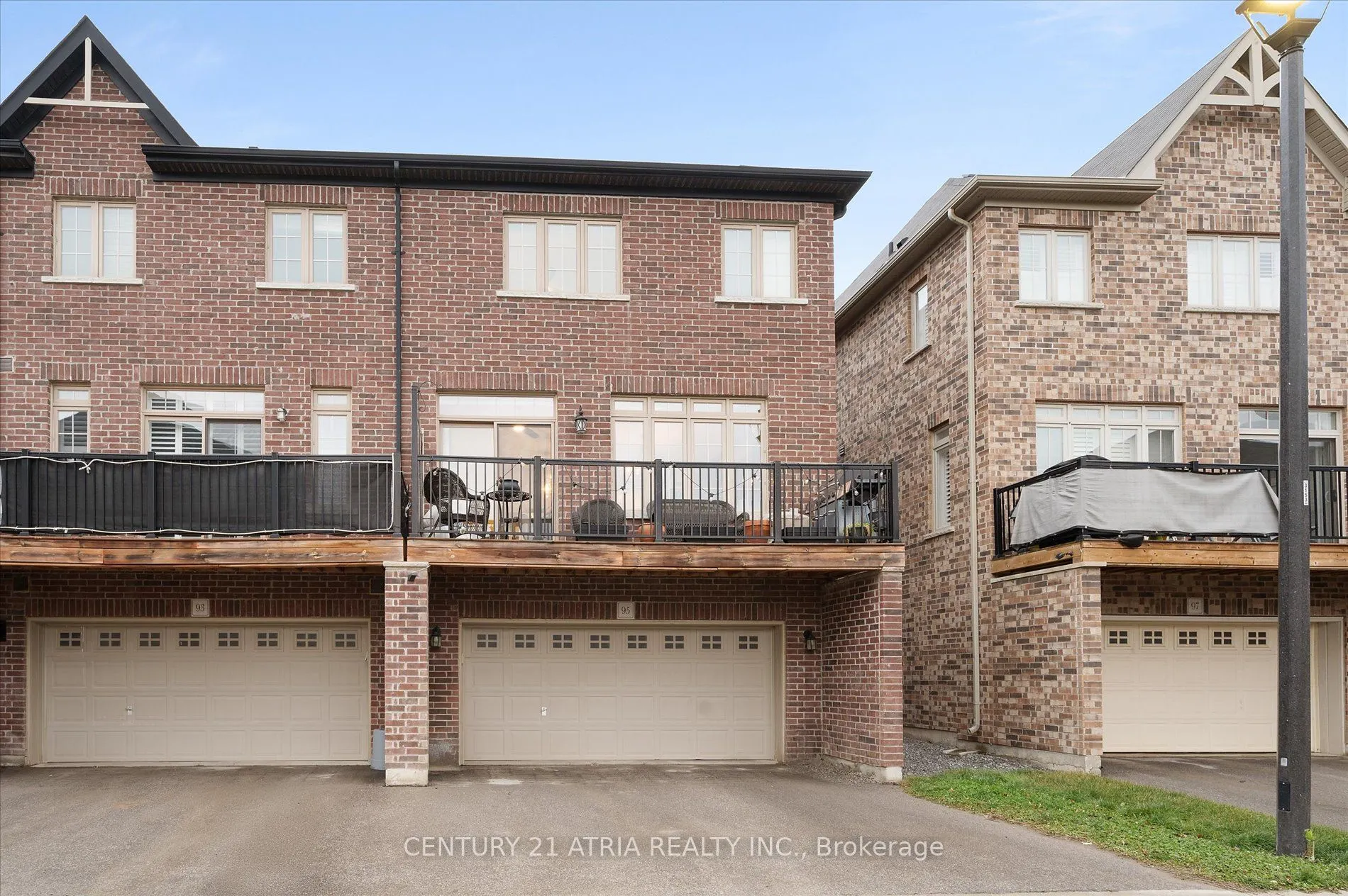 95 Beechborough Crescent