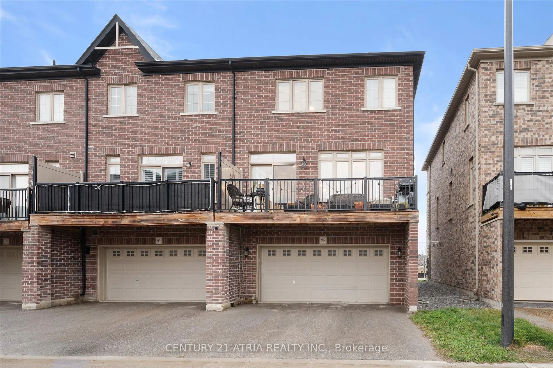 95 Beechborough Crescent