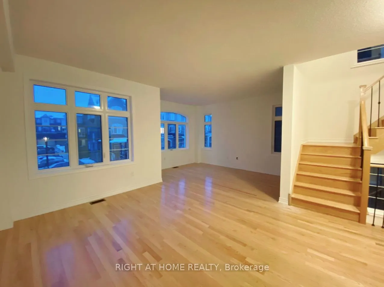 12 Globemaster Lane