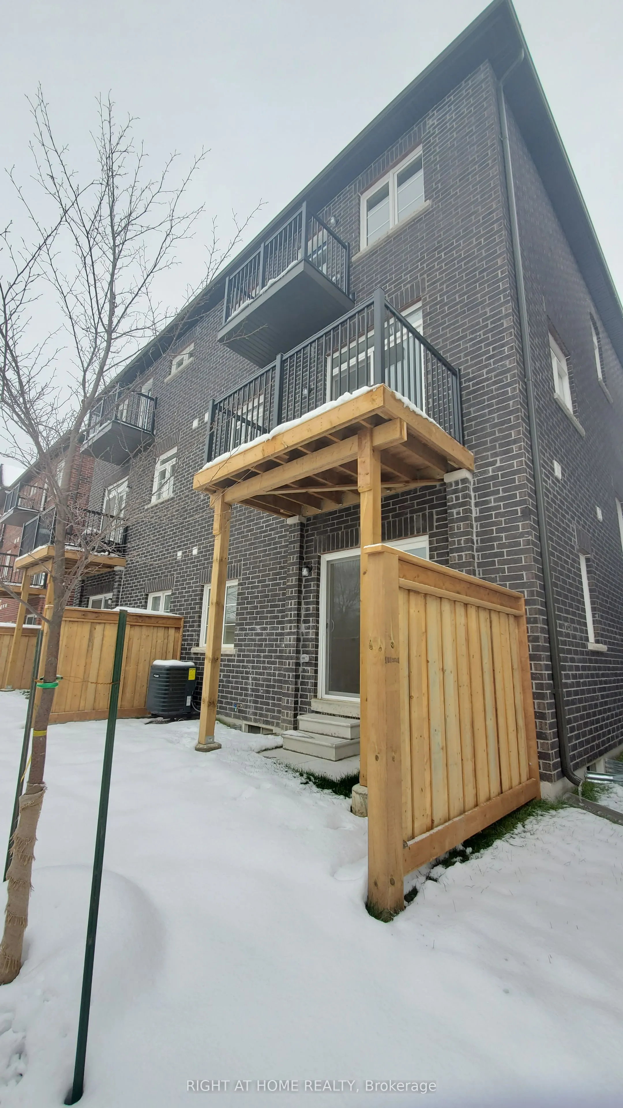 12 Globemaster Lane
