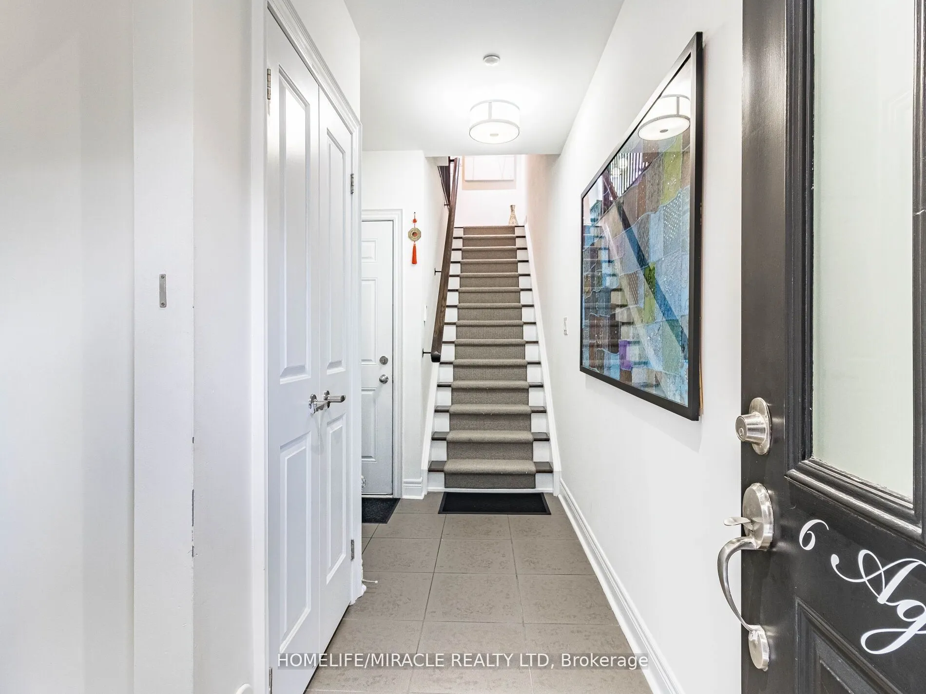 6 Agar Lane