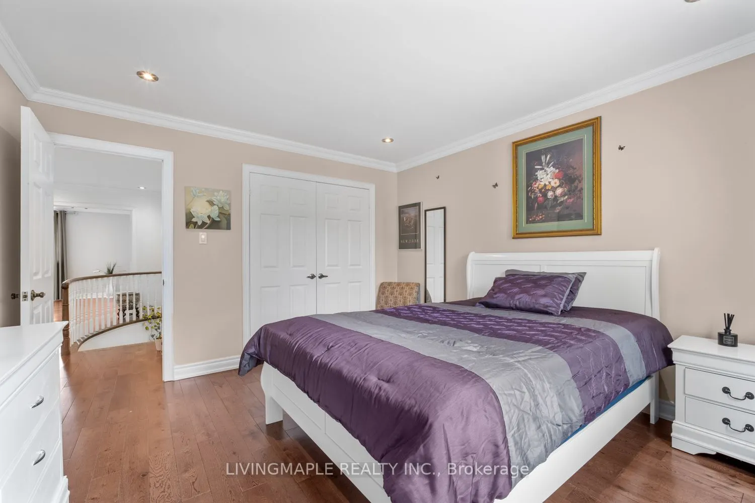 110 FINCHAM Avenue