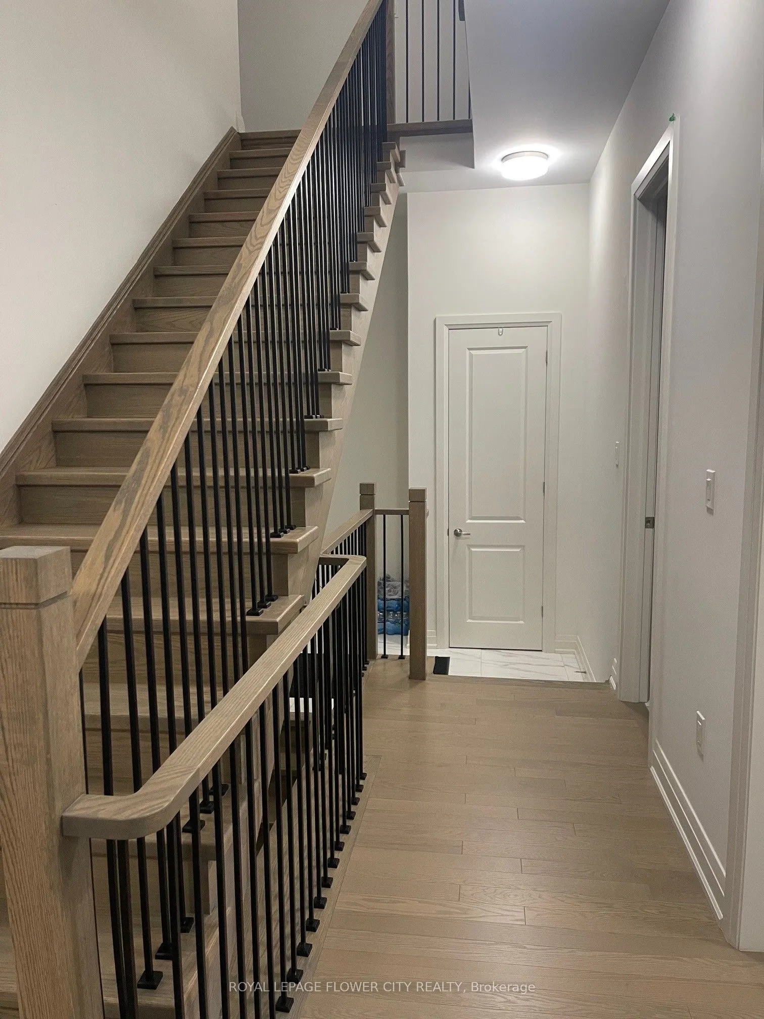 26 Hummingbird Grove