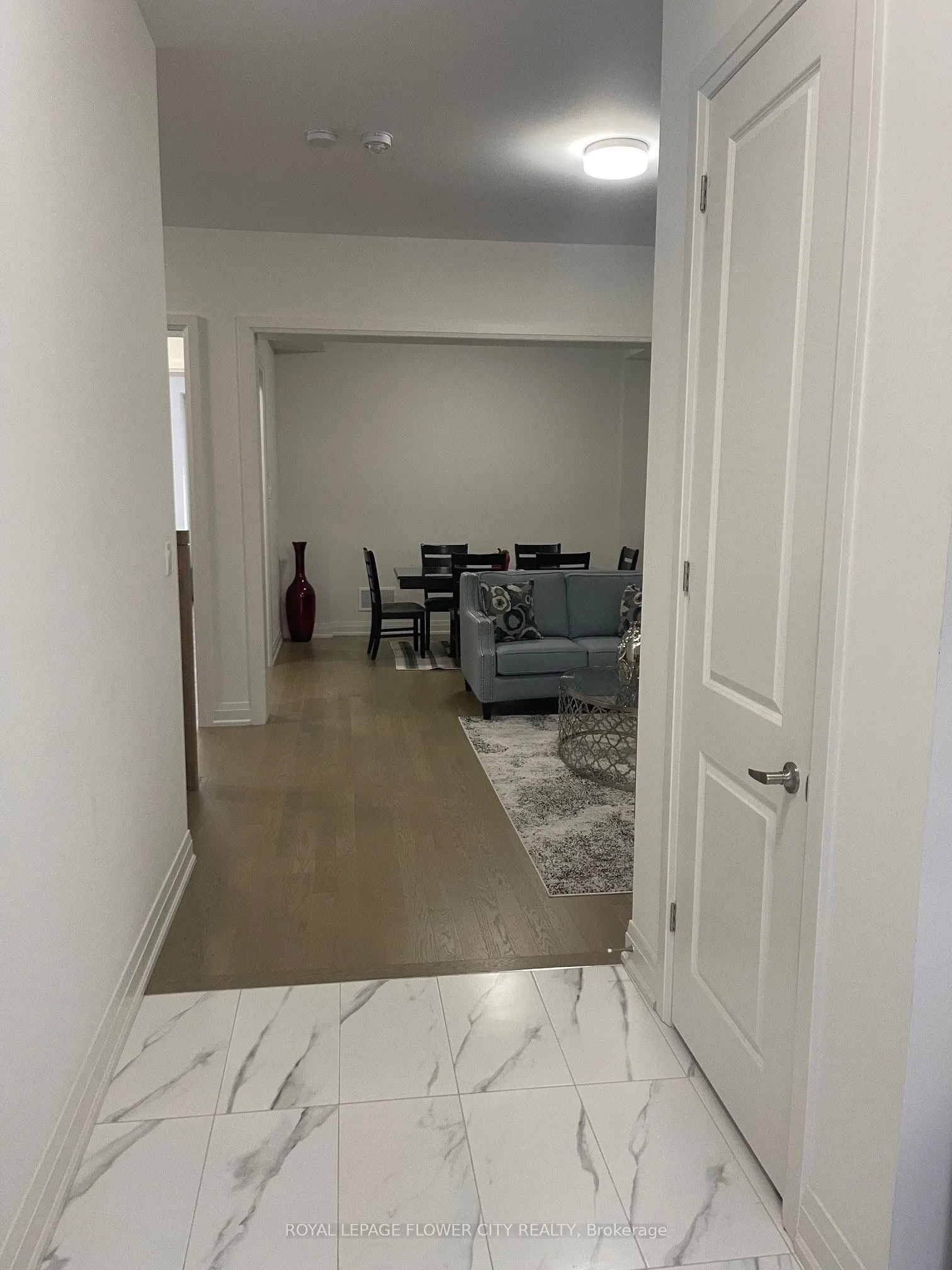 26 Hummingbird Grove