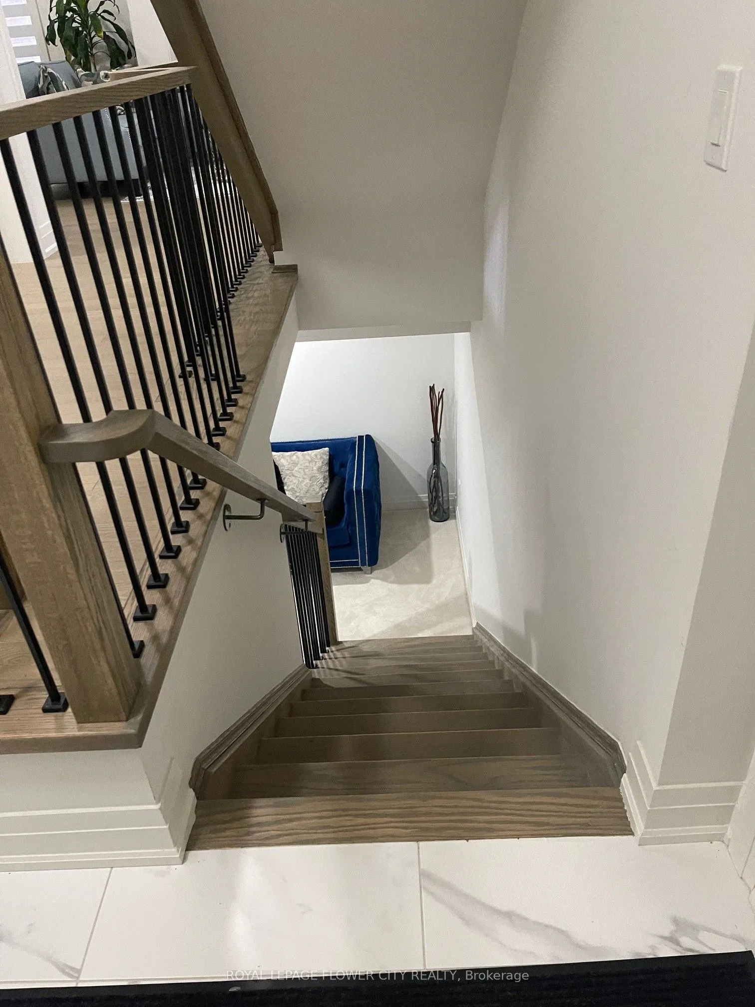 26 Hummingbird Grove