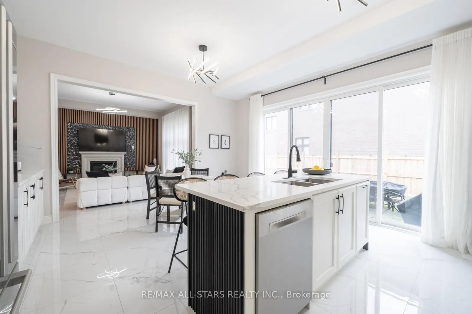 7 Ballanview Court