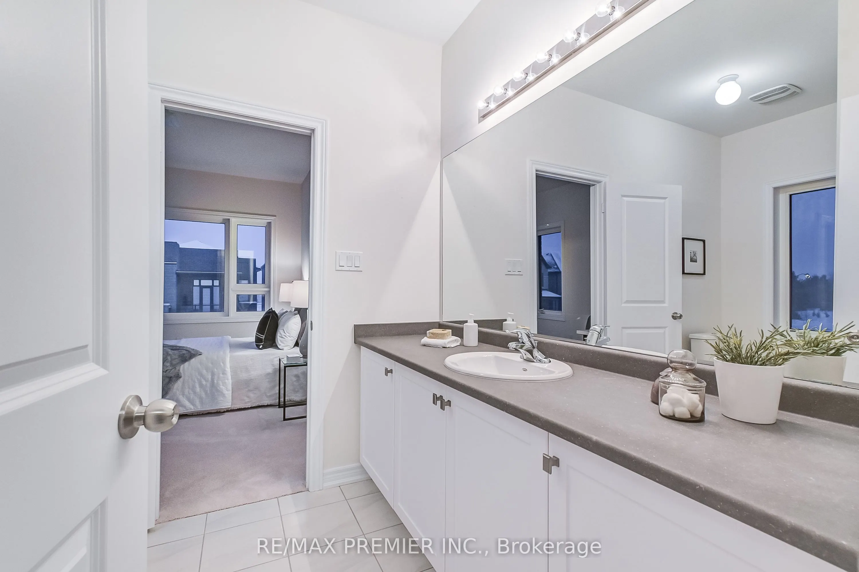 231 Fallharvest Way