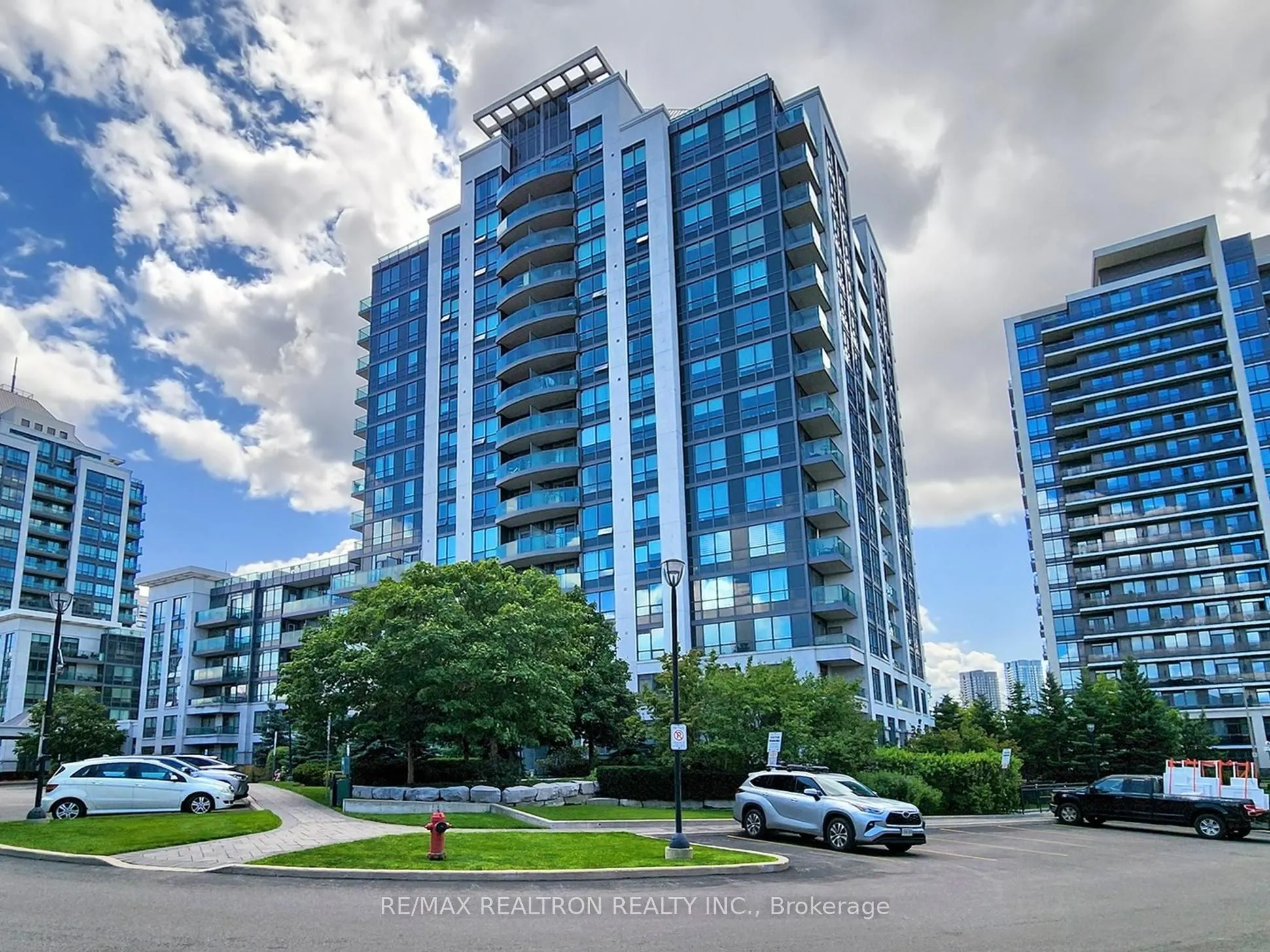30 North Park Road, #1207