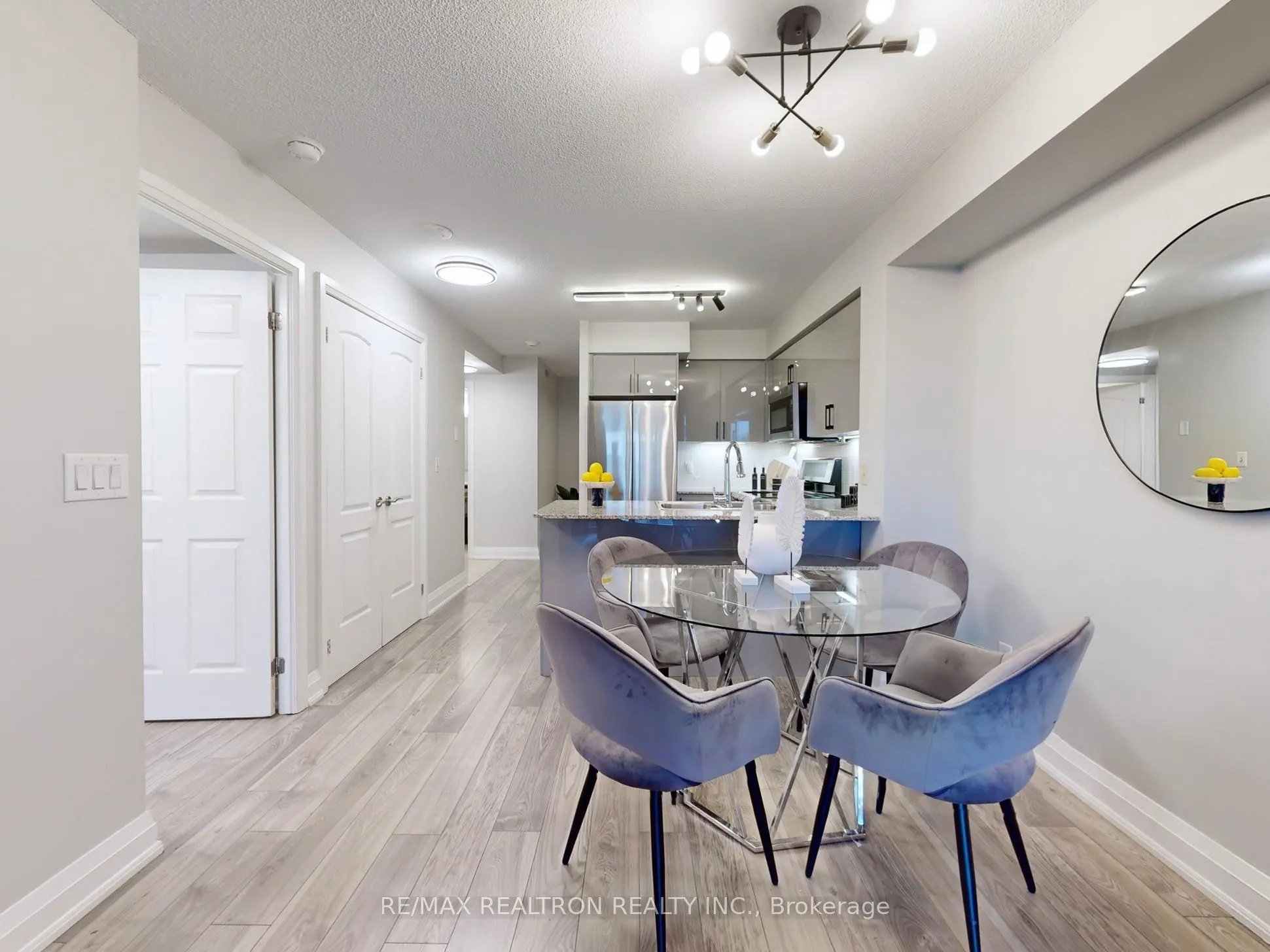 30 North Park Road, #1207
