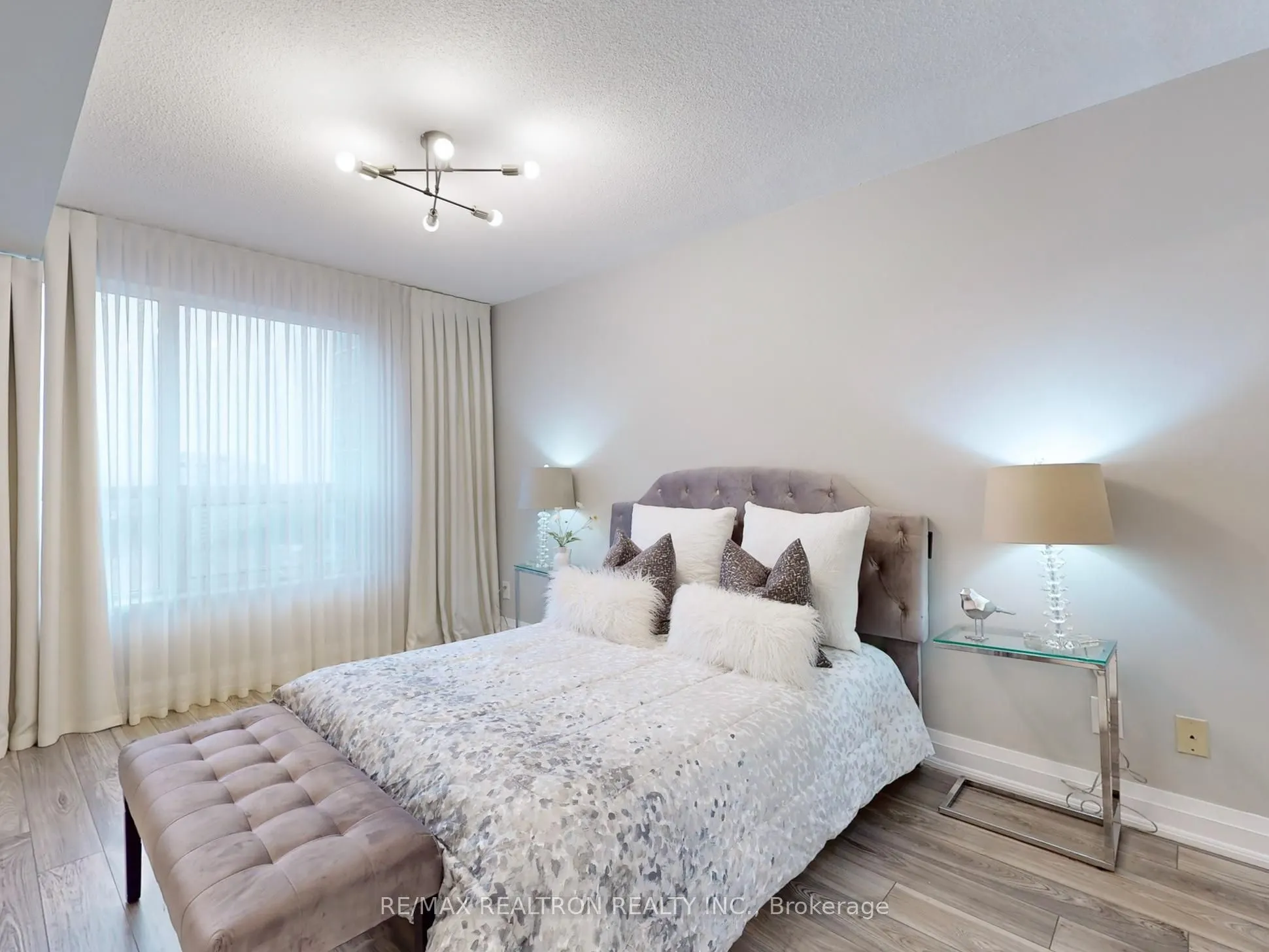 30 North Park Road, #1207