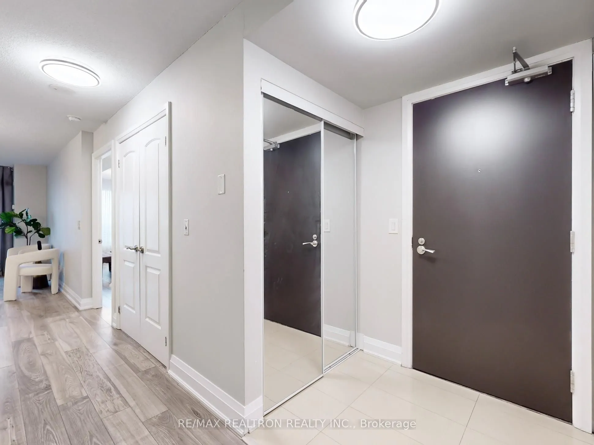30 North Park Road, #1207