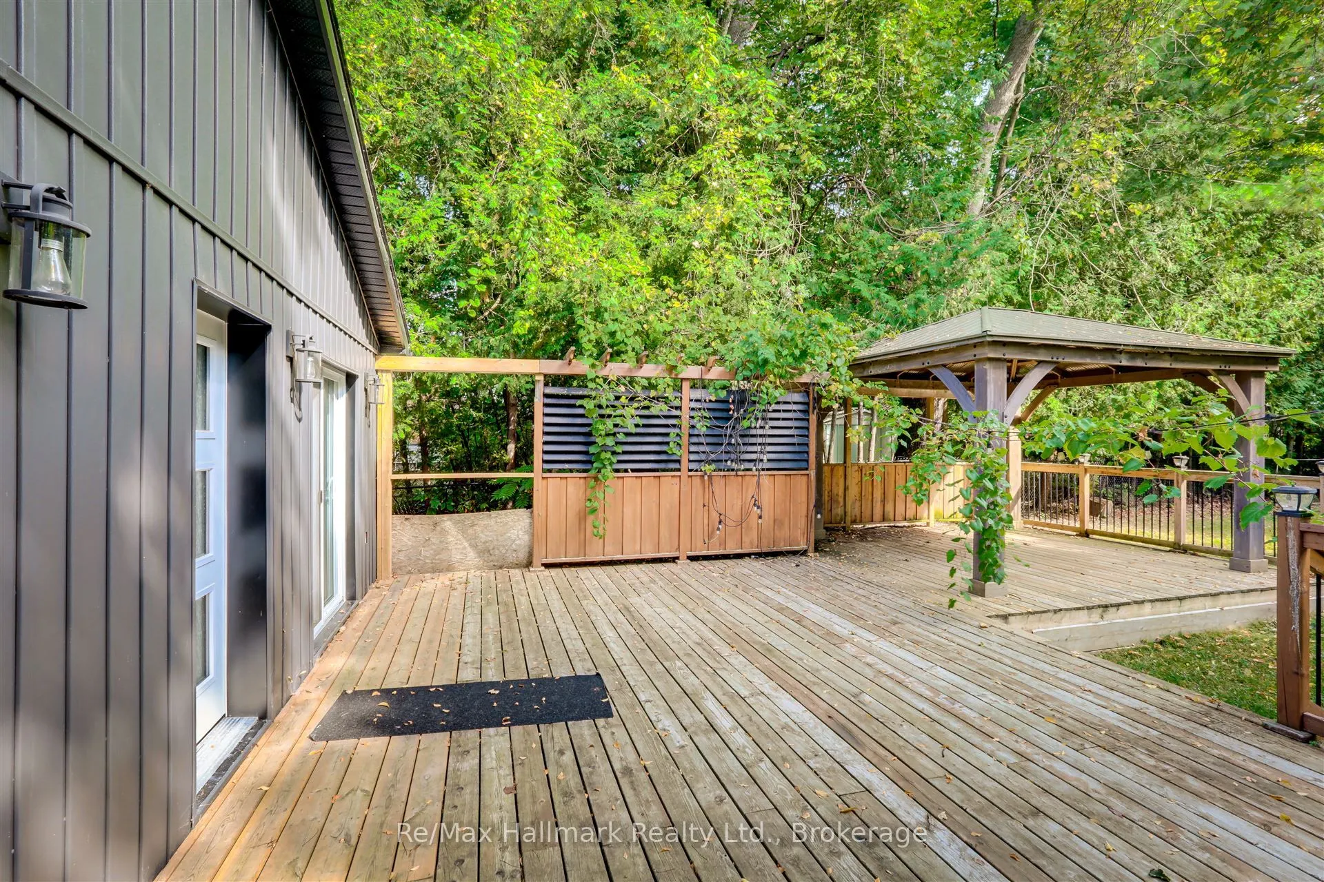 2041 Lilac Drive