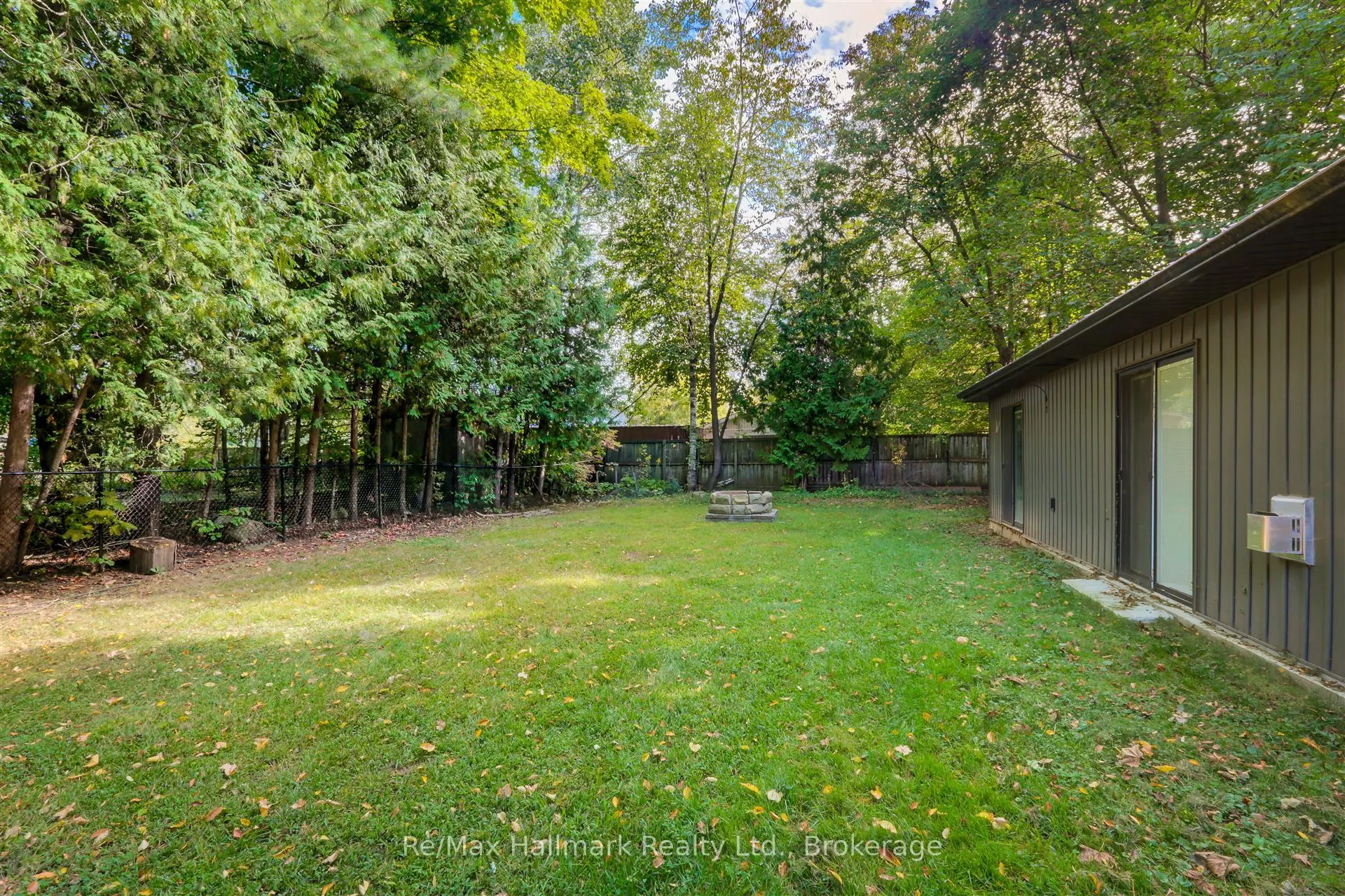 2041 Lilac Drive