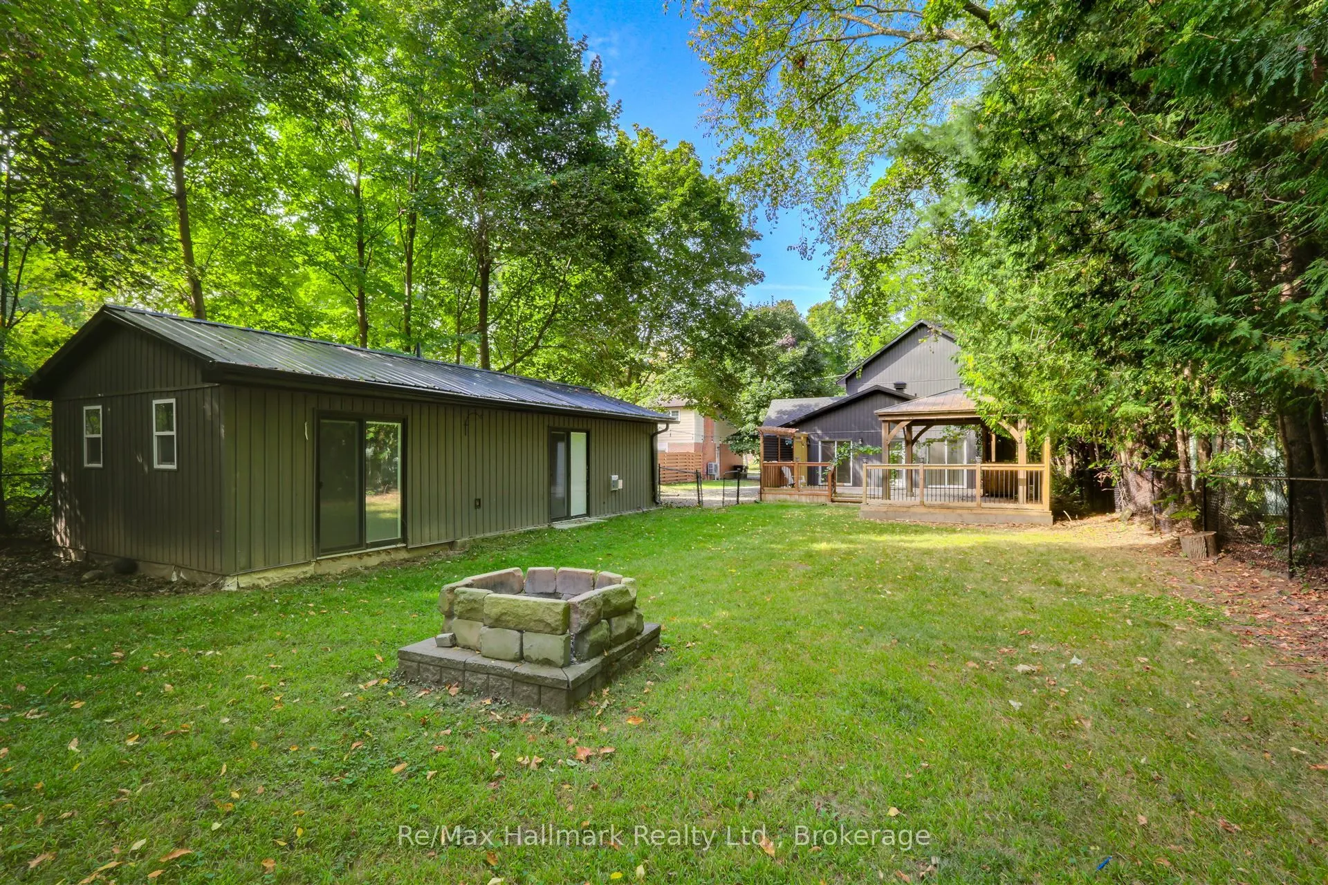 2041 Lilac Drive